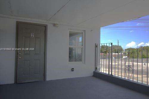 Small Image of 1186 NORTH WEST 103RD ST, Miami Number 15