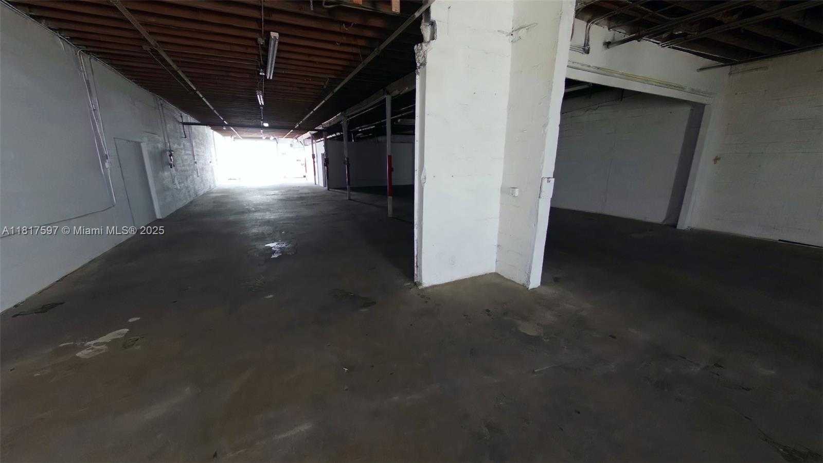 Small Image of 1083 EAST 24TH ST, Hialeah Number 3