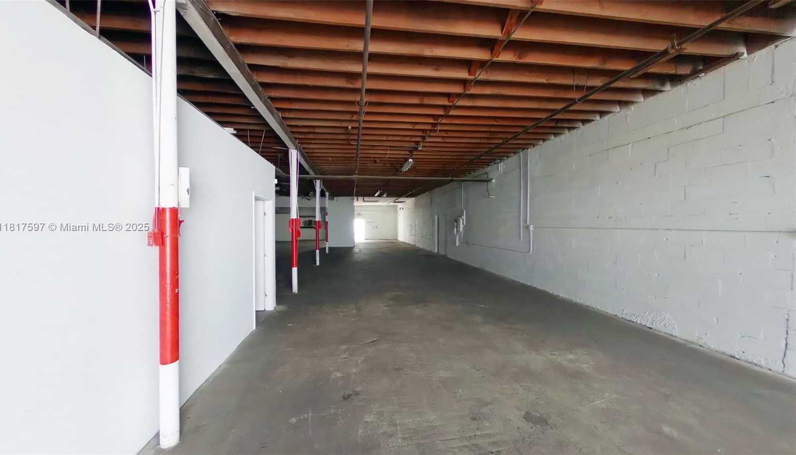 Small Image of 1083 EAST 24TH ST, Hialeah Number 4