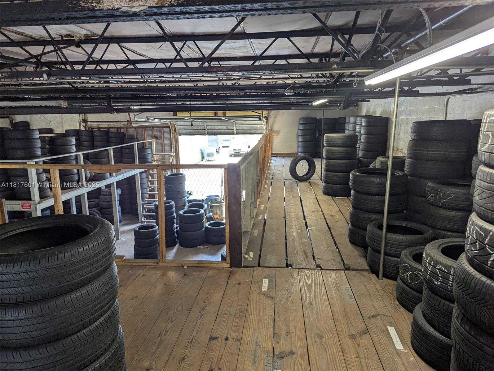 Small Image of 900 25TH ST, West Palm Beach Number 10