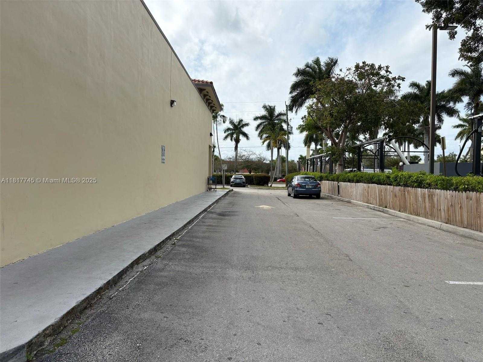 Small Image of 33521 SOUTH DIXIE HWY #105, Florida City Number 10