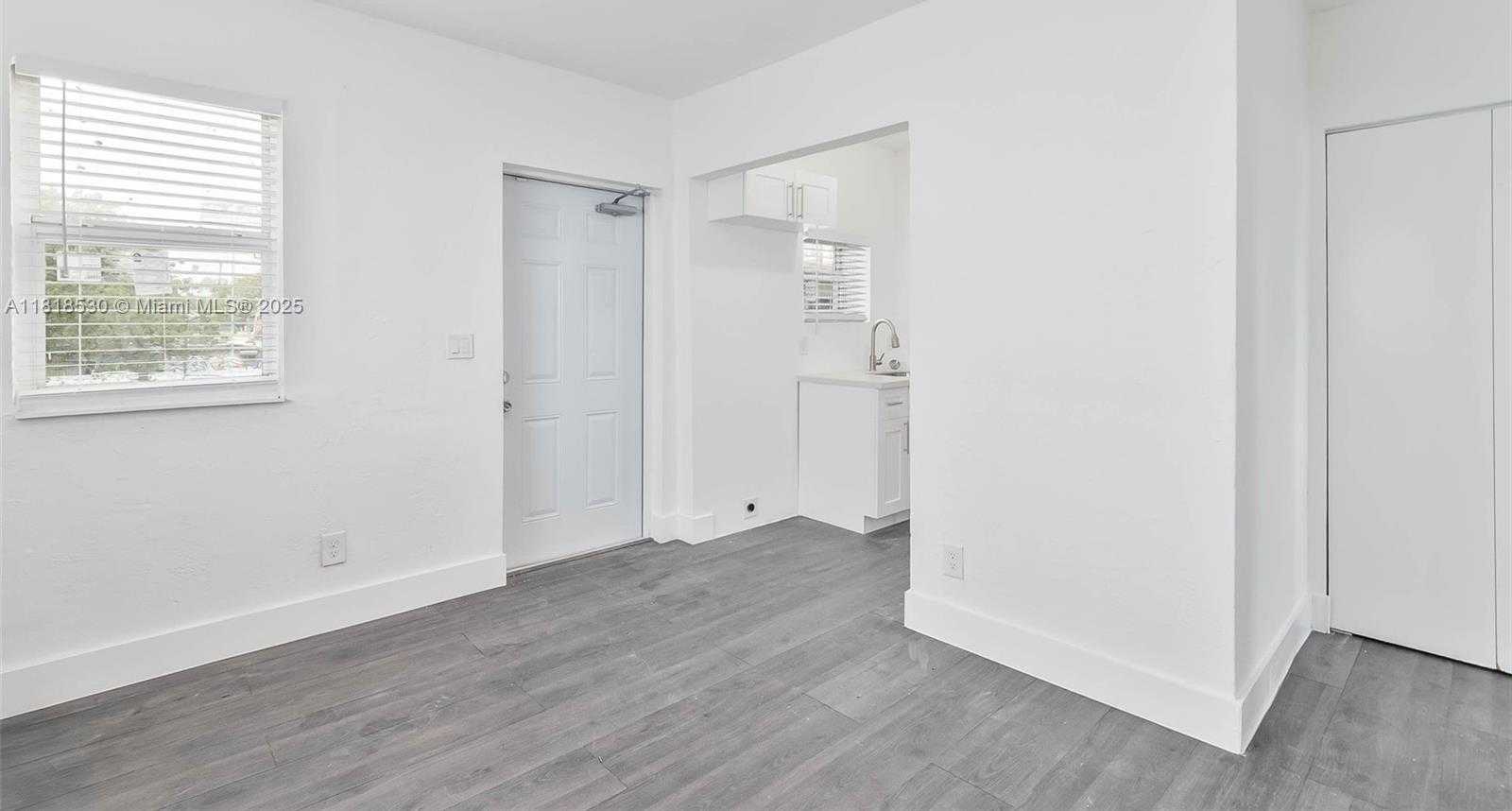 Small Image of 212 NORTH WEST 15TH ST, Miami Number 16