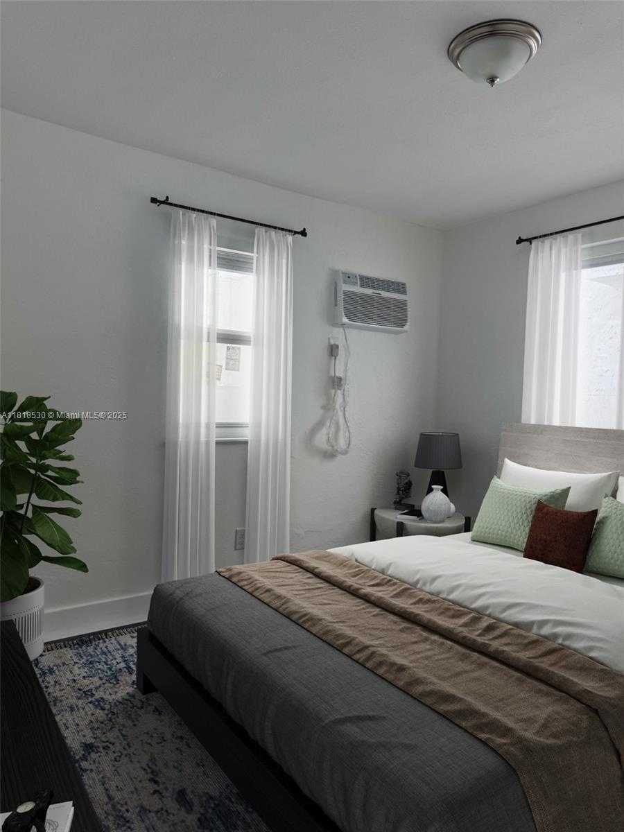 Small Image of 212 NORTH WEST 15TH ST, Miami Number 39