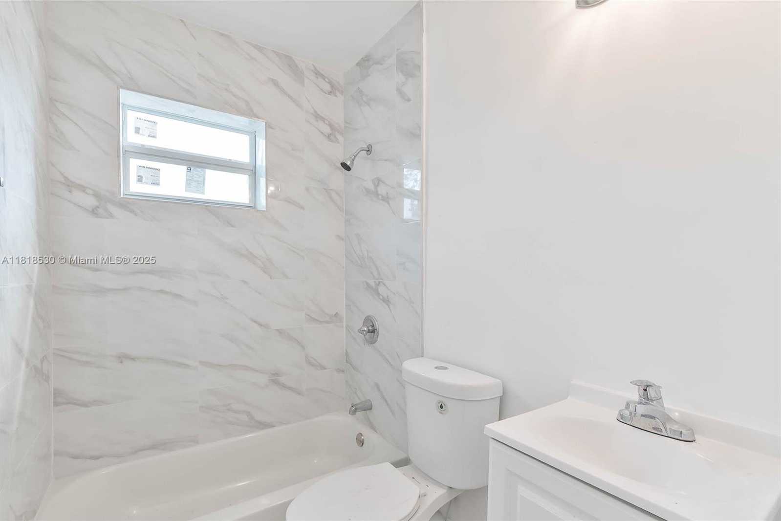 Small Image of 212 NORTH WEST 15TH ST, Miami Number 8