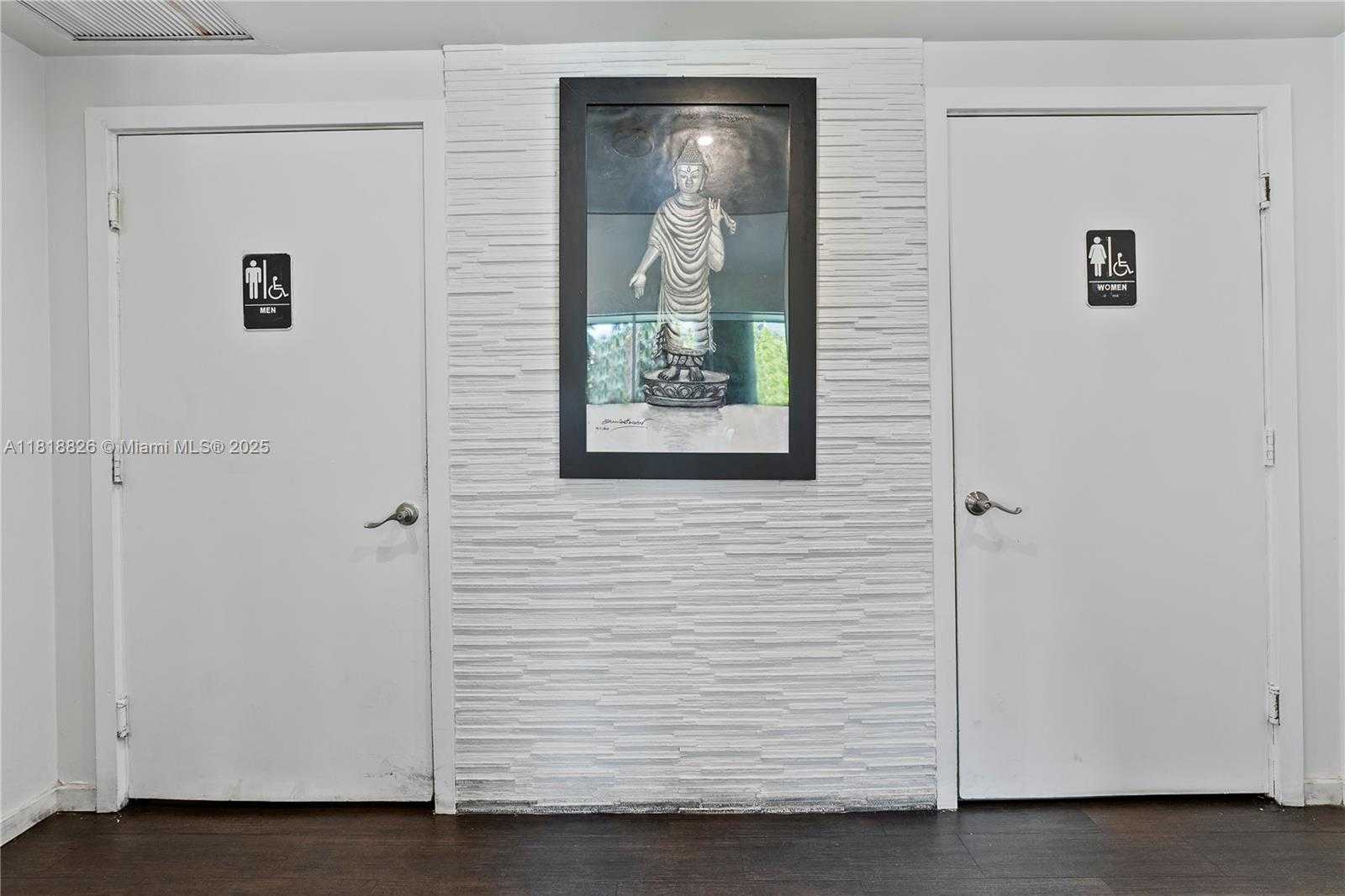 Small Image of 200 SOUTH EAST 15TH RD #1S, Miami Number 20