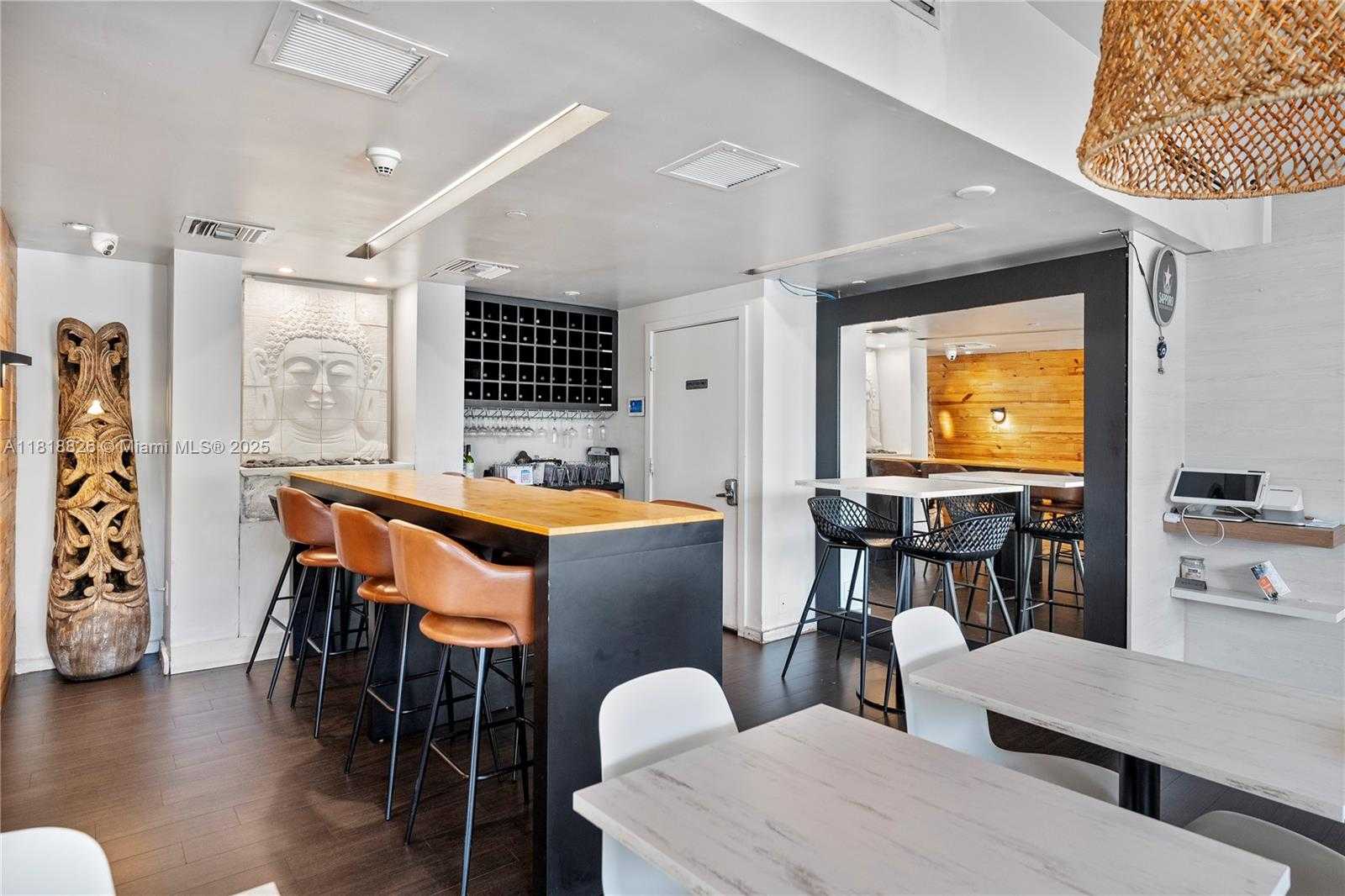 Small Image of 200 SOUTH EAST 15TH RD #1S, Miami Number 8