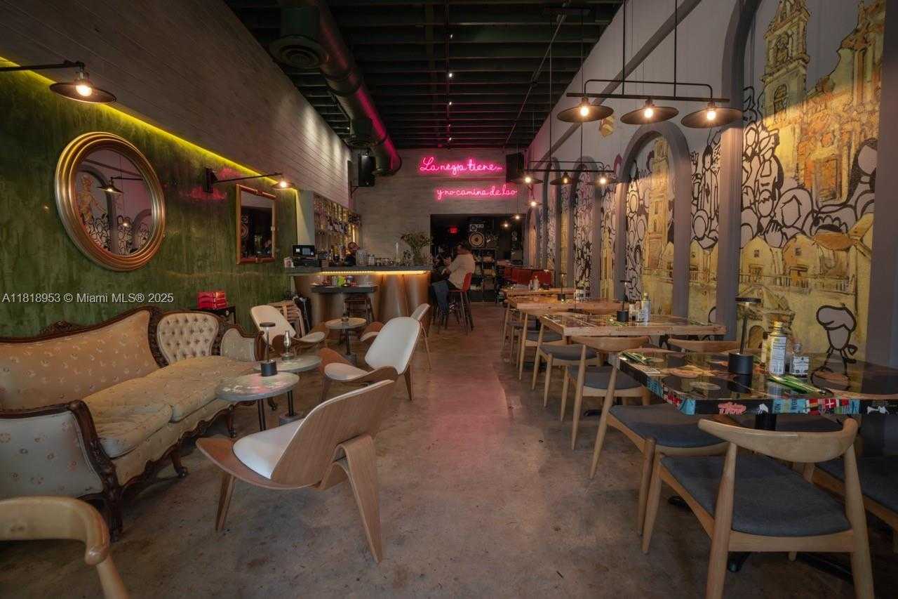 Small Image of 1650 SOUTH WEST 8TH ST, Miami Number 17