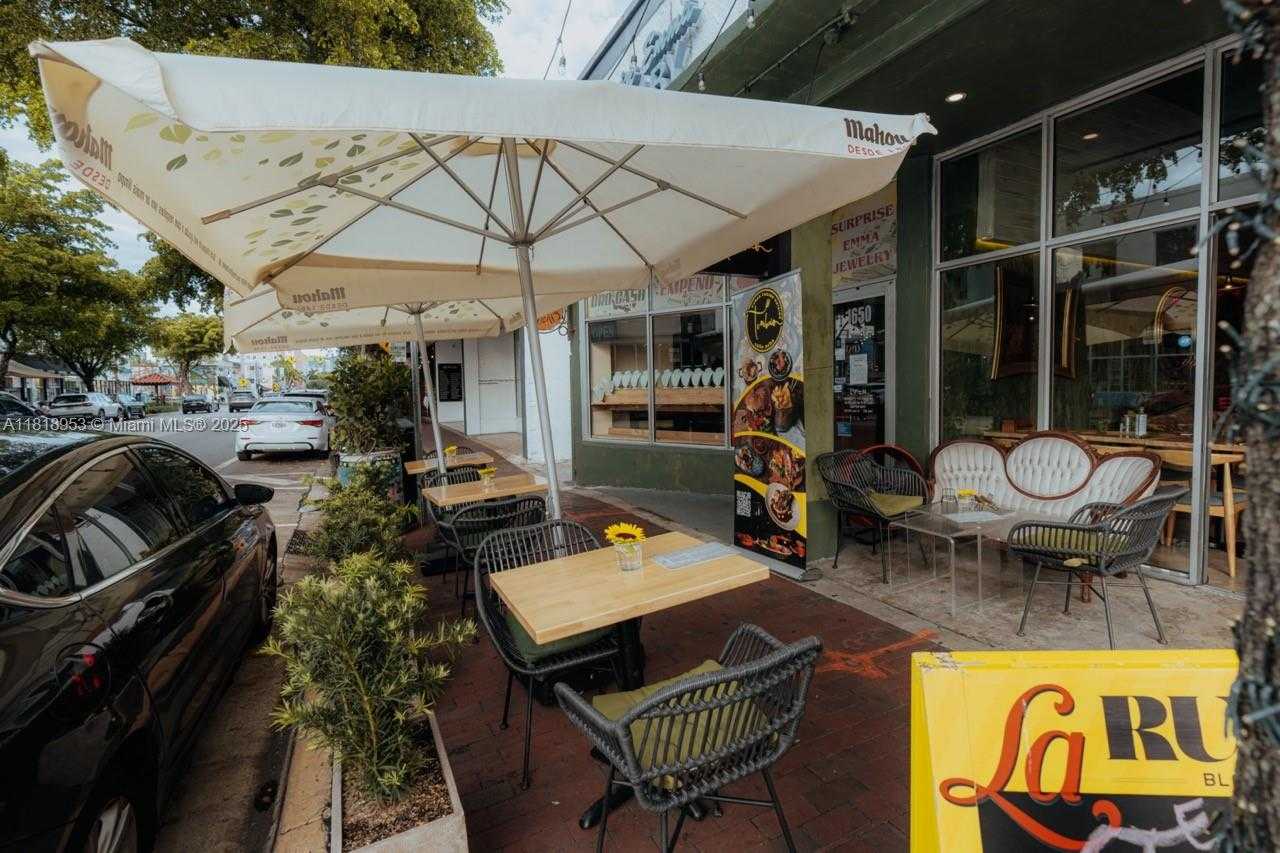 Small Image of 1650 SOUTH WEST 8TH ST, Miami Number 26