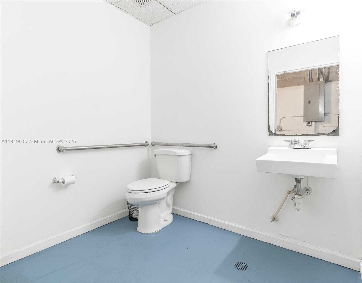 Small Image of 20200 NORTH WEST 2ND AVE, Miami Gardens Number 2