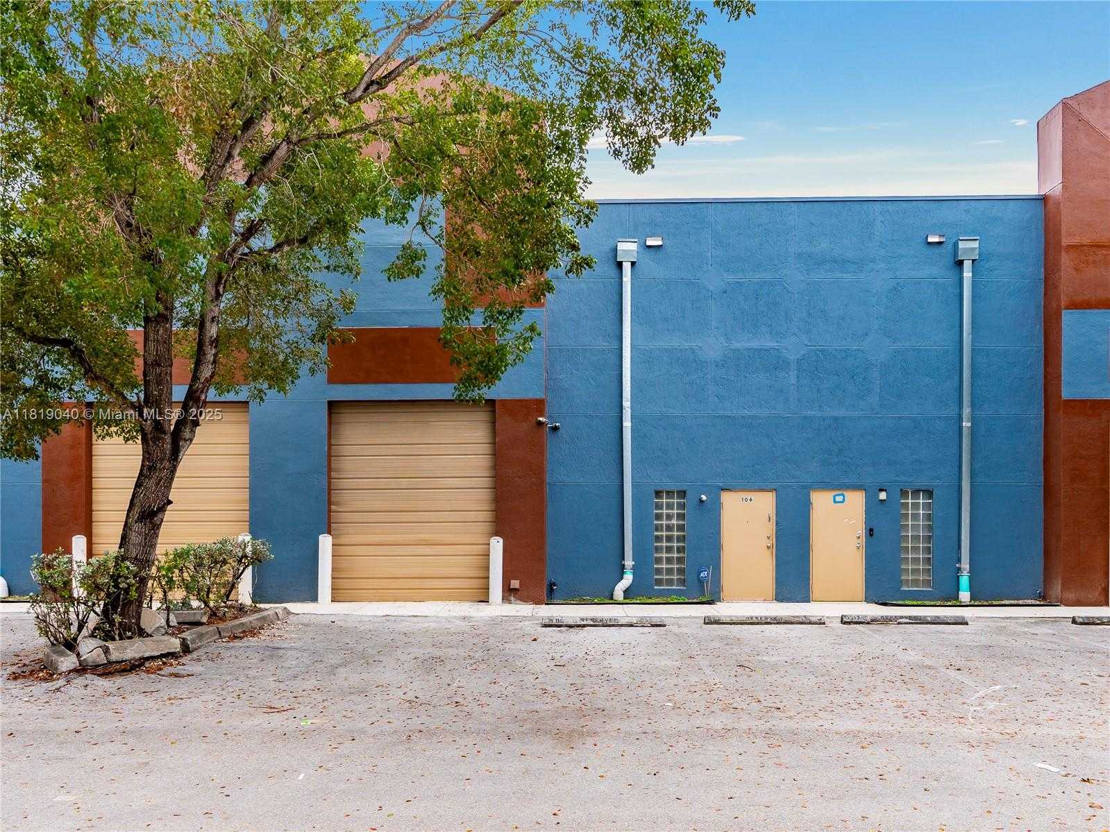 Small Image of 20200 NORTH WEST 2ND AVE, Miami Gardens Number 8