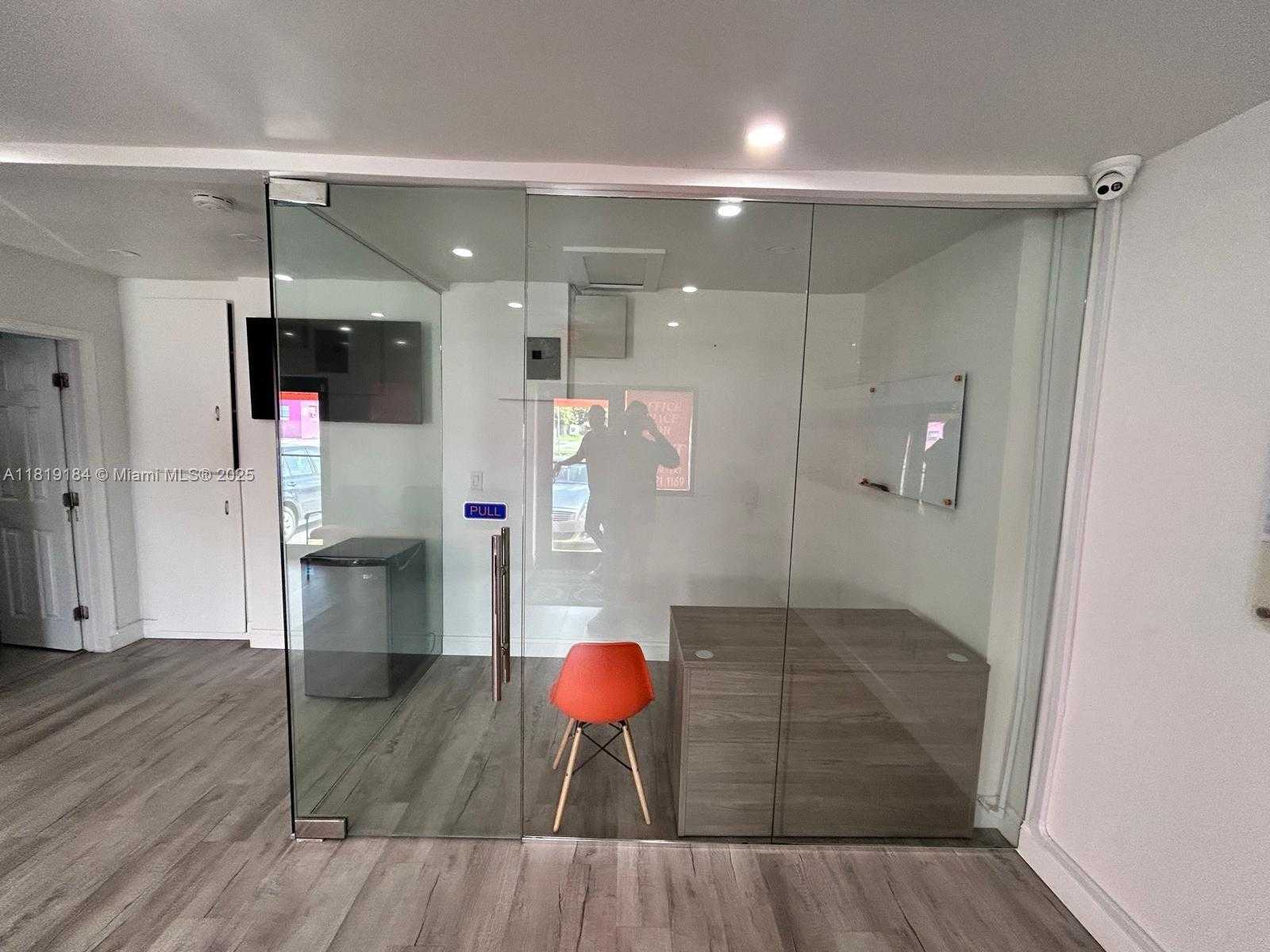 Small Image of 221 EAST 9TH ST, Hialeah Number 2