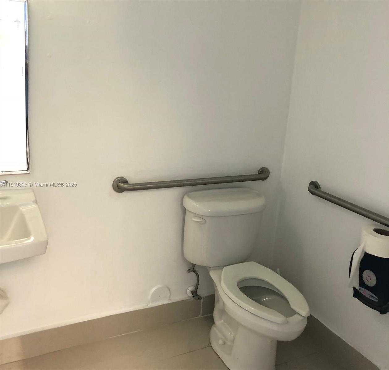 Small Image of 2020 NORTH WEST 129TH AVE #205, Sweetwater Number 13