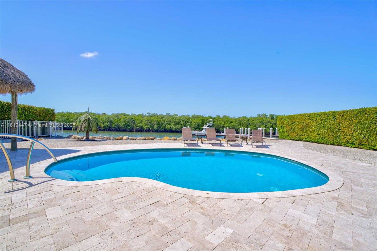 Small Image of 2394 COCO PLUM DRIVE, Marathon Number 10