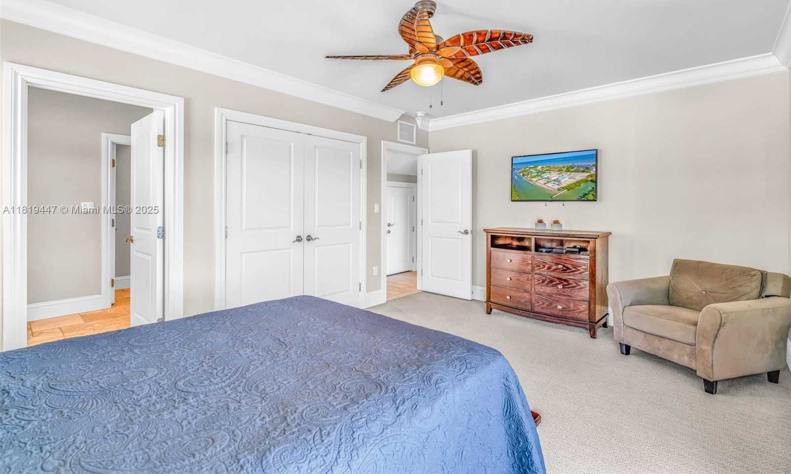 Small Image of 2394 COCO PLUM DRIVE, Marathon Number 35
