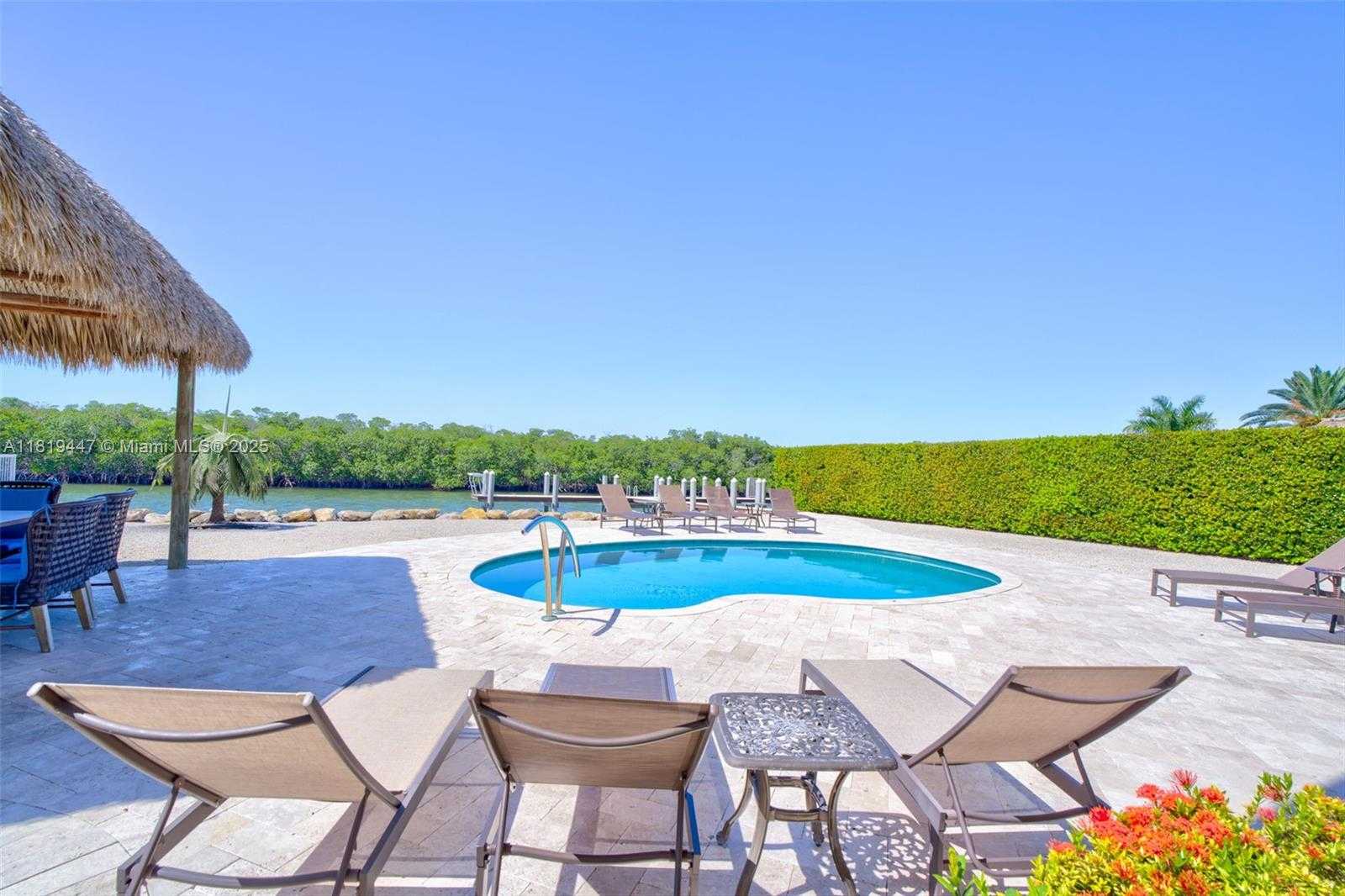 Small Image of 2394 COCO PLUM DRIVE, Marathon Number 4