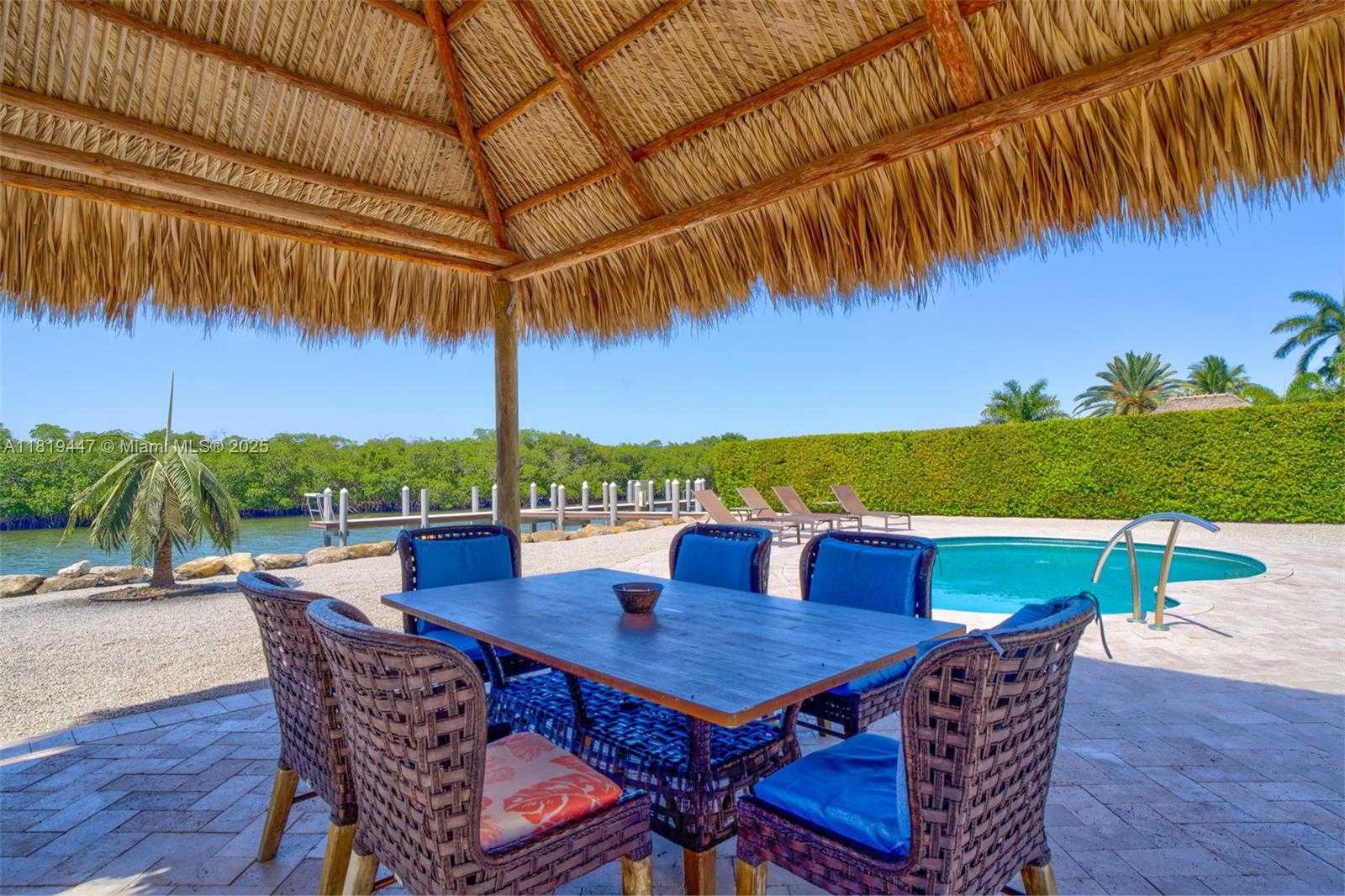 Small Image of 2394 COCO PLUM DRIVE, Marathon Number 5