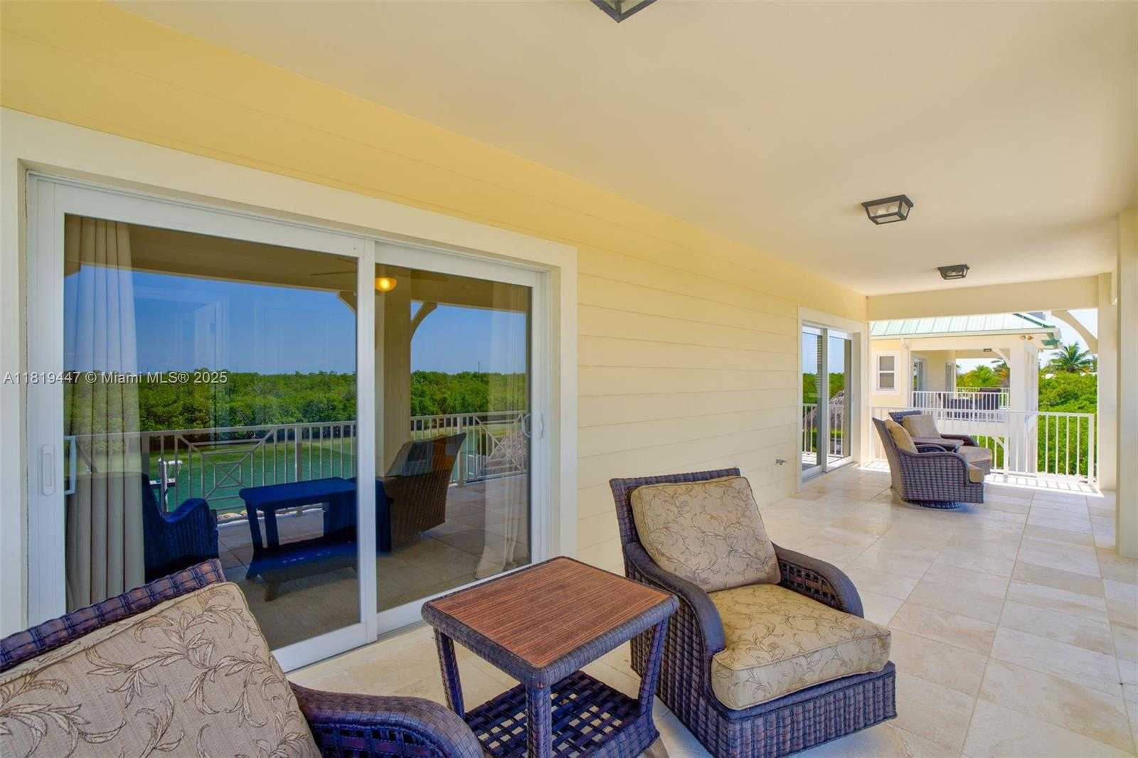 Small Image of 2394 COCO PLUM DRIVE, Marathon Number 54