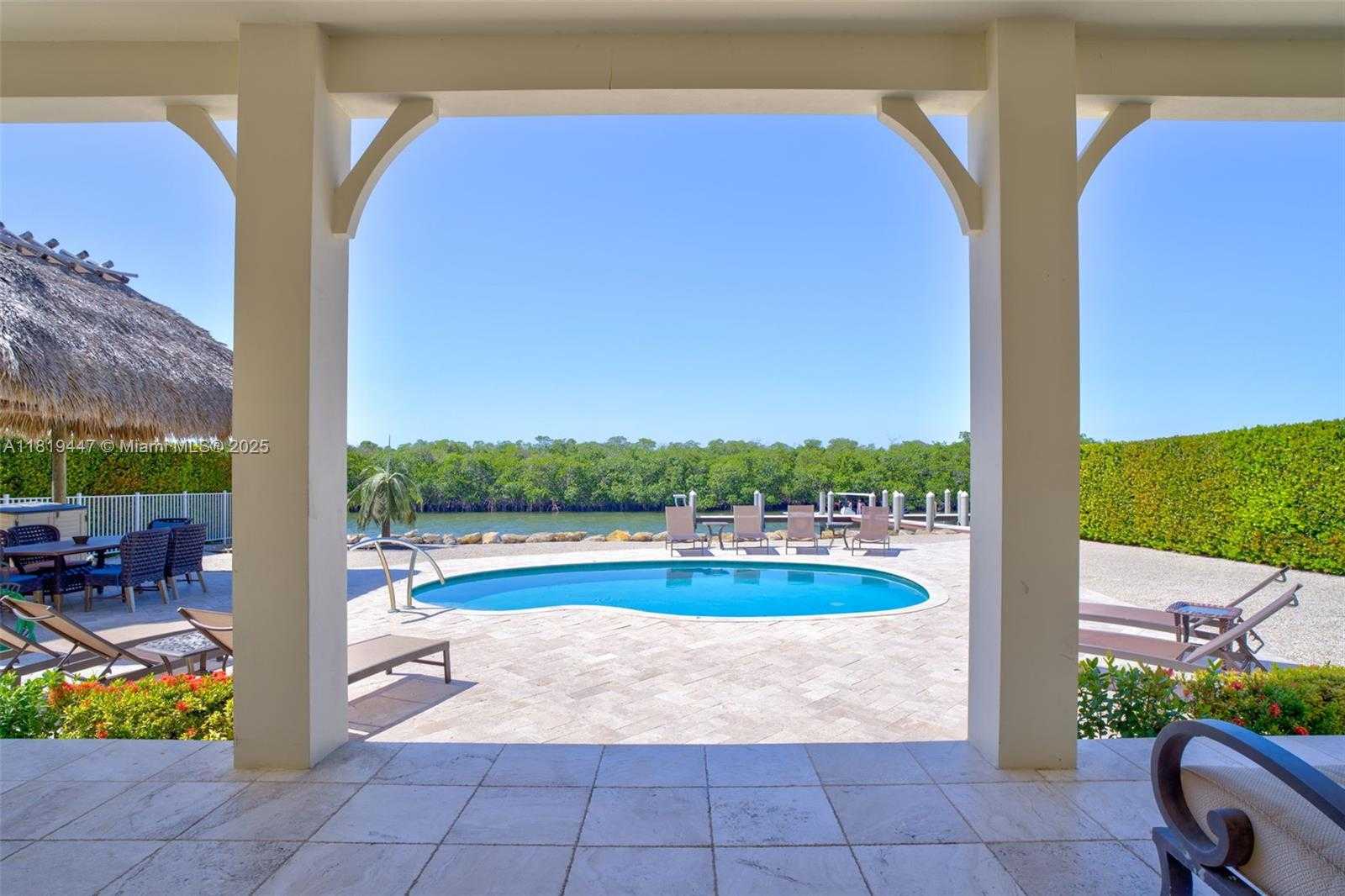Small Image of 2394 COCO PLUM DRIVE, Marathon Number 57