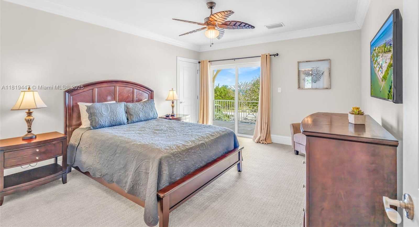 Small Image of 2394 COCO PLUM DRIVE, Marathon Number 75