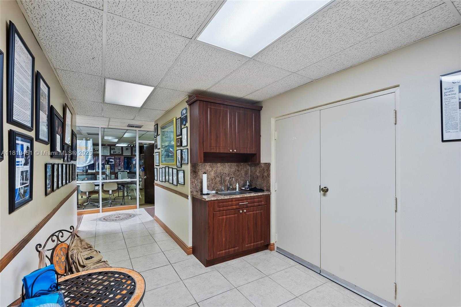 Small Image of Pompano Beach Number 32