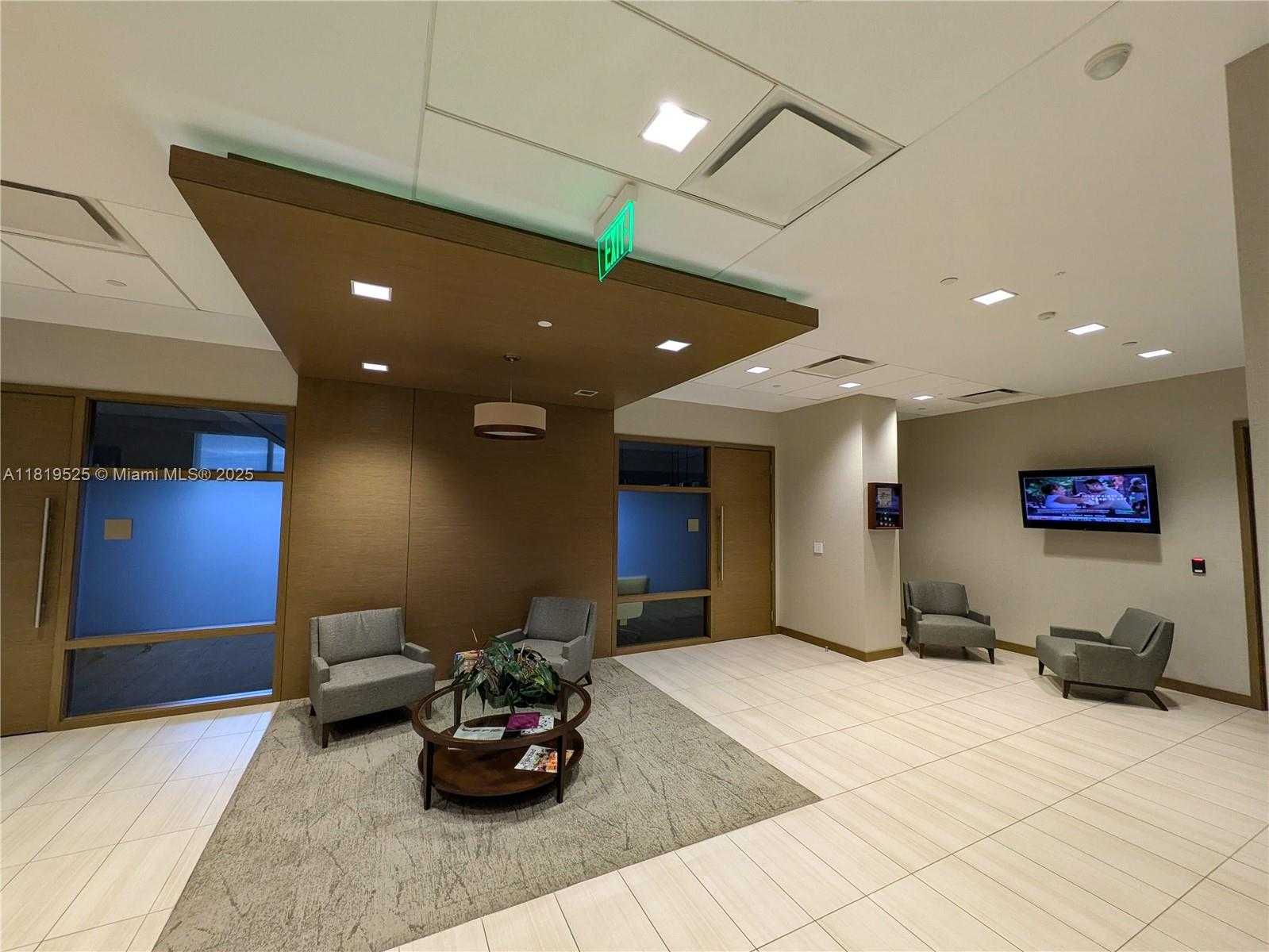 Small Image of 2980 NORTH EAST 207TH ST #501, Aventura Number 4