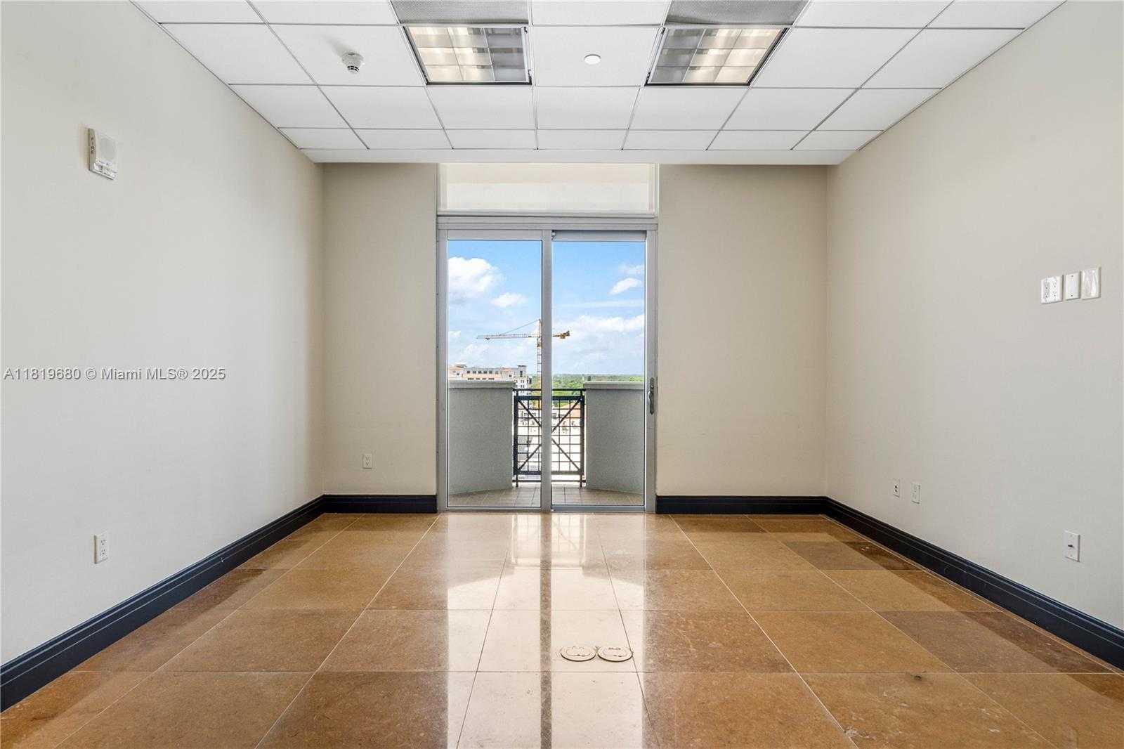 Small Image of 3850 BIRD RD #1002, Miami Number 3