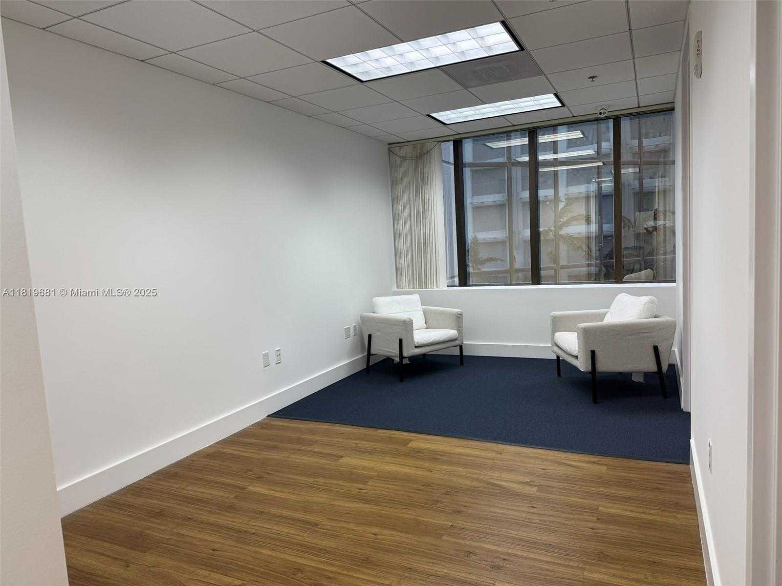 Small Image of 999 BRICKELL AVENUE #410, Miami Number 6