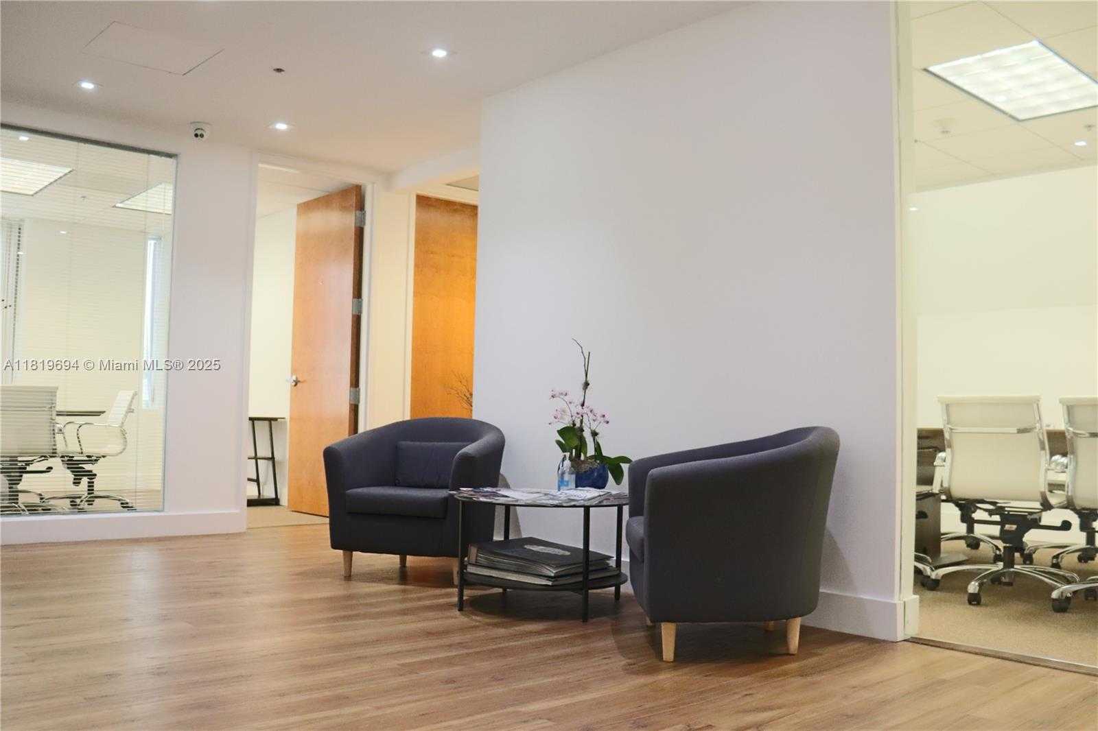 Small Image of 999 BRICKELL AVENUE #410, Miami Number 2