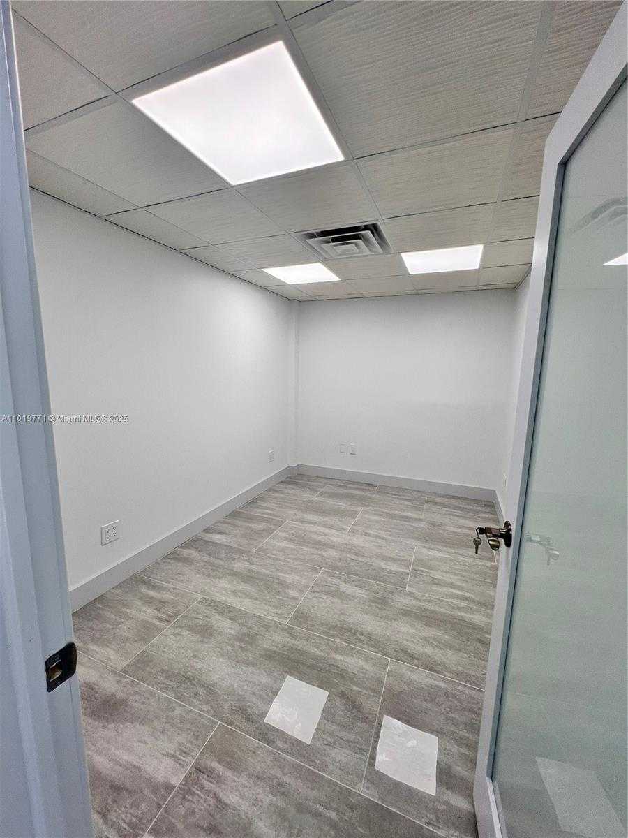Small Image of 3015 NORTH OCEAN BLVD #C116, Fort Lauderdale Number 13