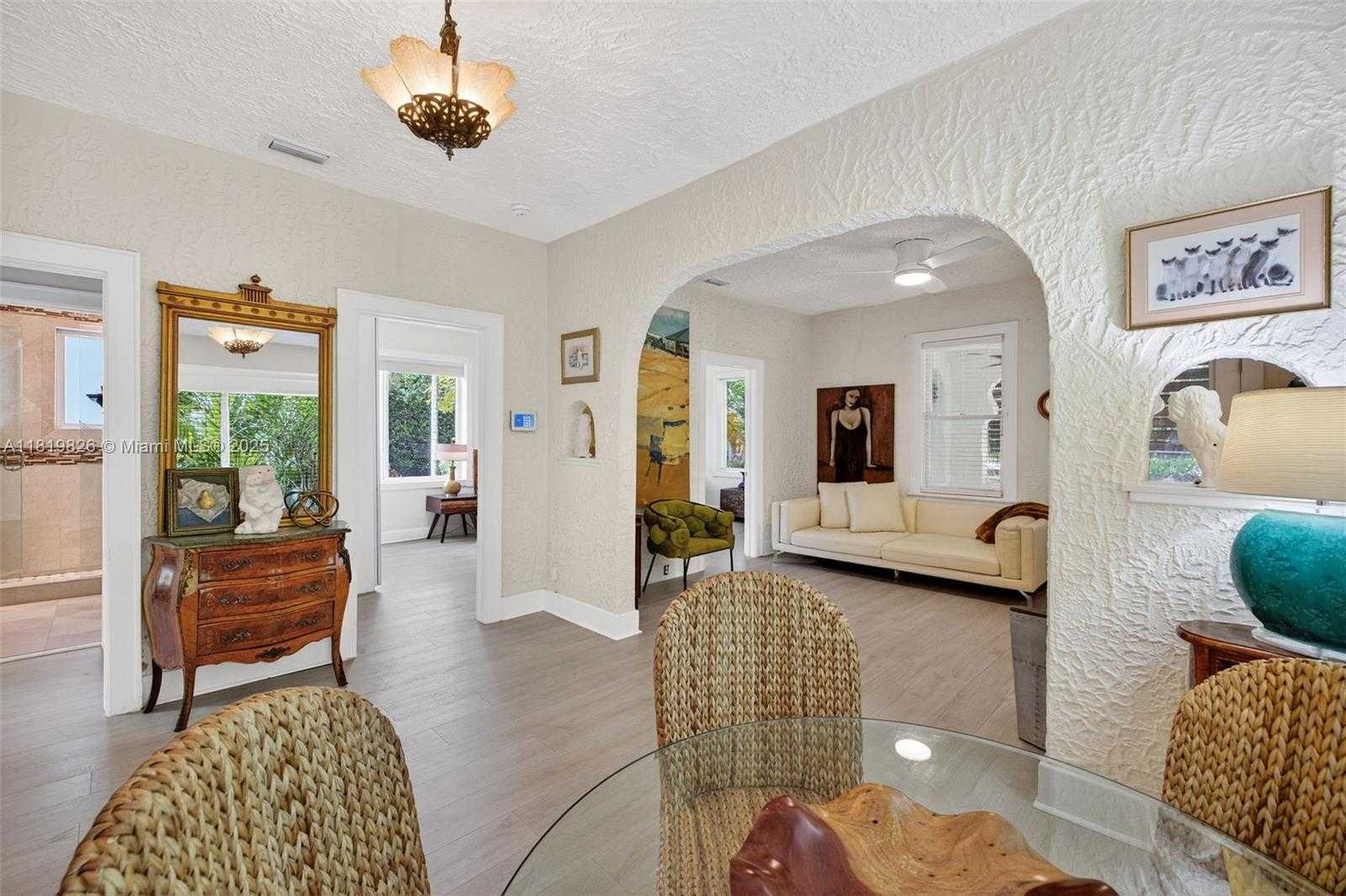 Small Image of 1314 SOUTH EAST 1ST AVE, Fort Lauderdale Number 13