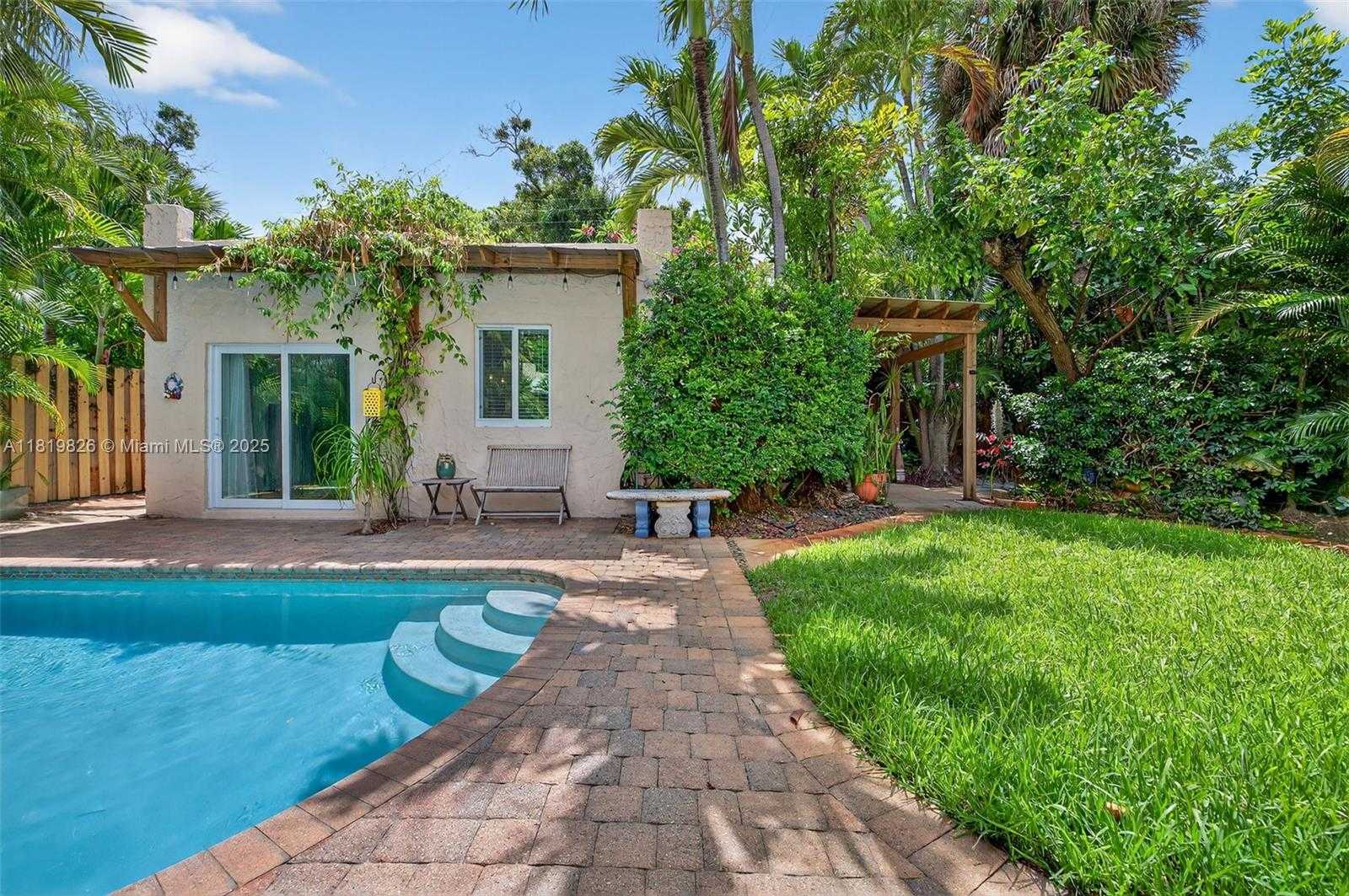 Small Image of 1314 SOUTH EAST 1ST AVE, Fort Lauderdale Number 43