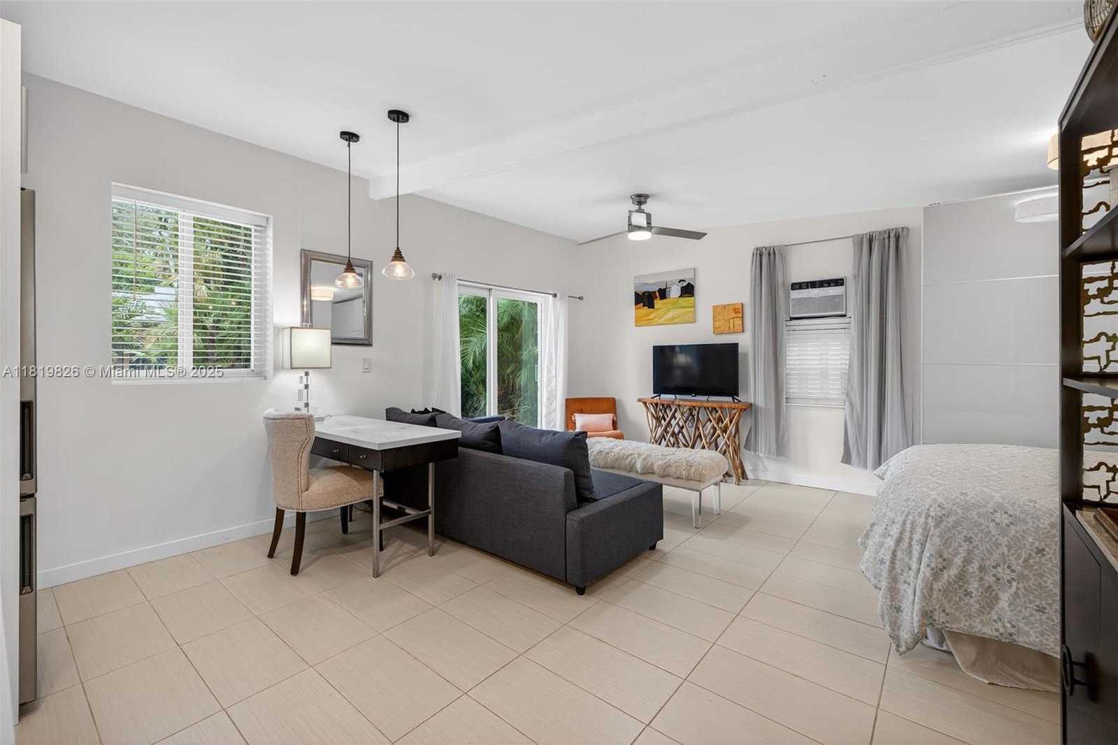 Small Image of 1314 SOUTH EAST 1ST AVE, Fort Lauderdale Number 45