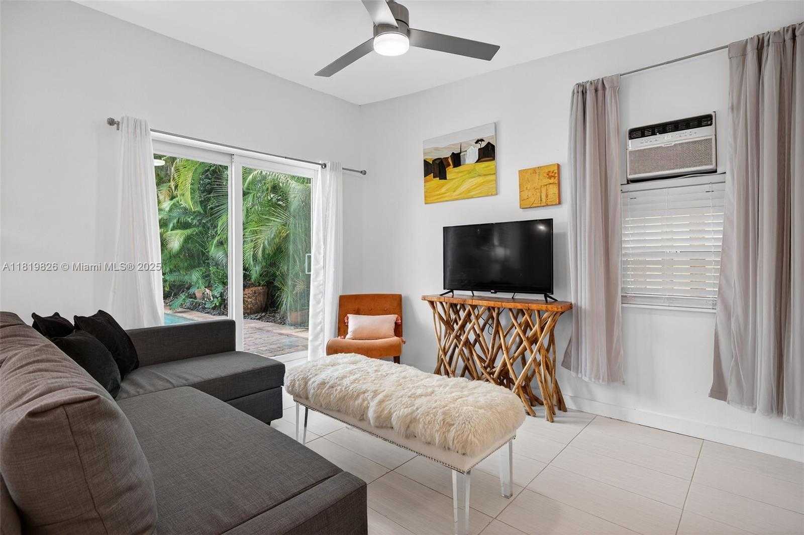 Small Image of 1314 SOUTH EAST 1ST AVE, Fort Lauderdale Number 46