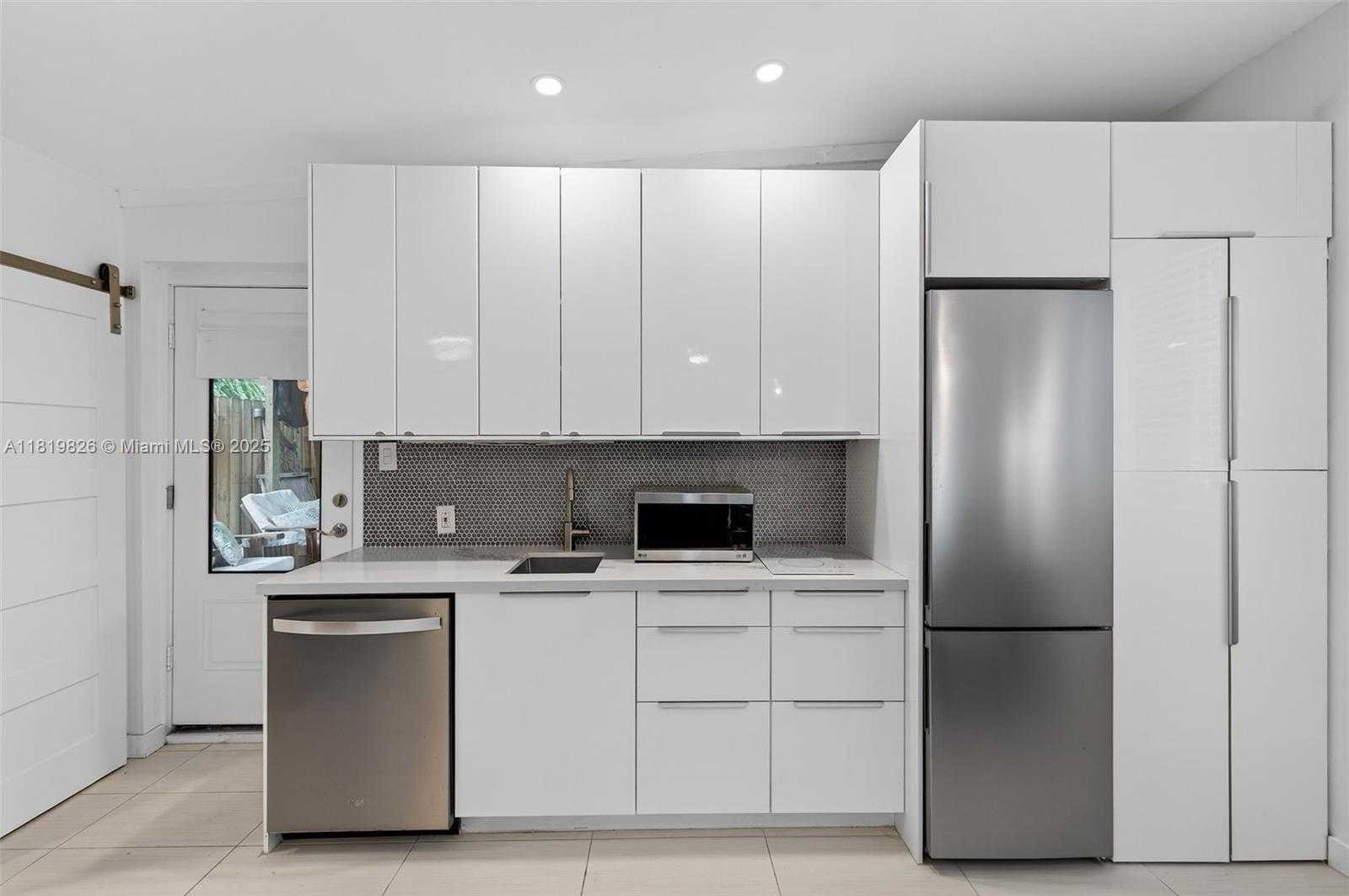 Small Image of 1314 SOUTH EAST 1ST AVE, Fort Lauderdale Number 56