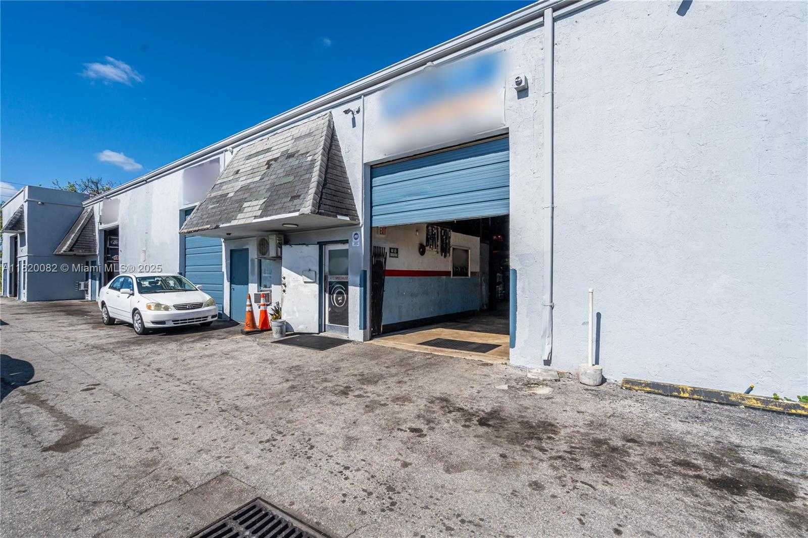 Small Image of 12513 SOUTH WEST 130TH ST #14, Miami Number 2
