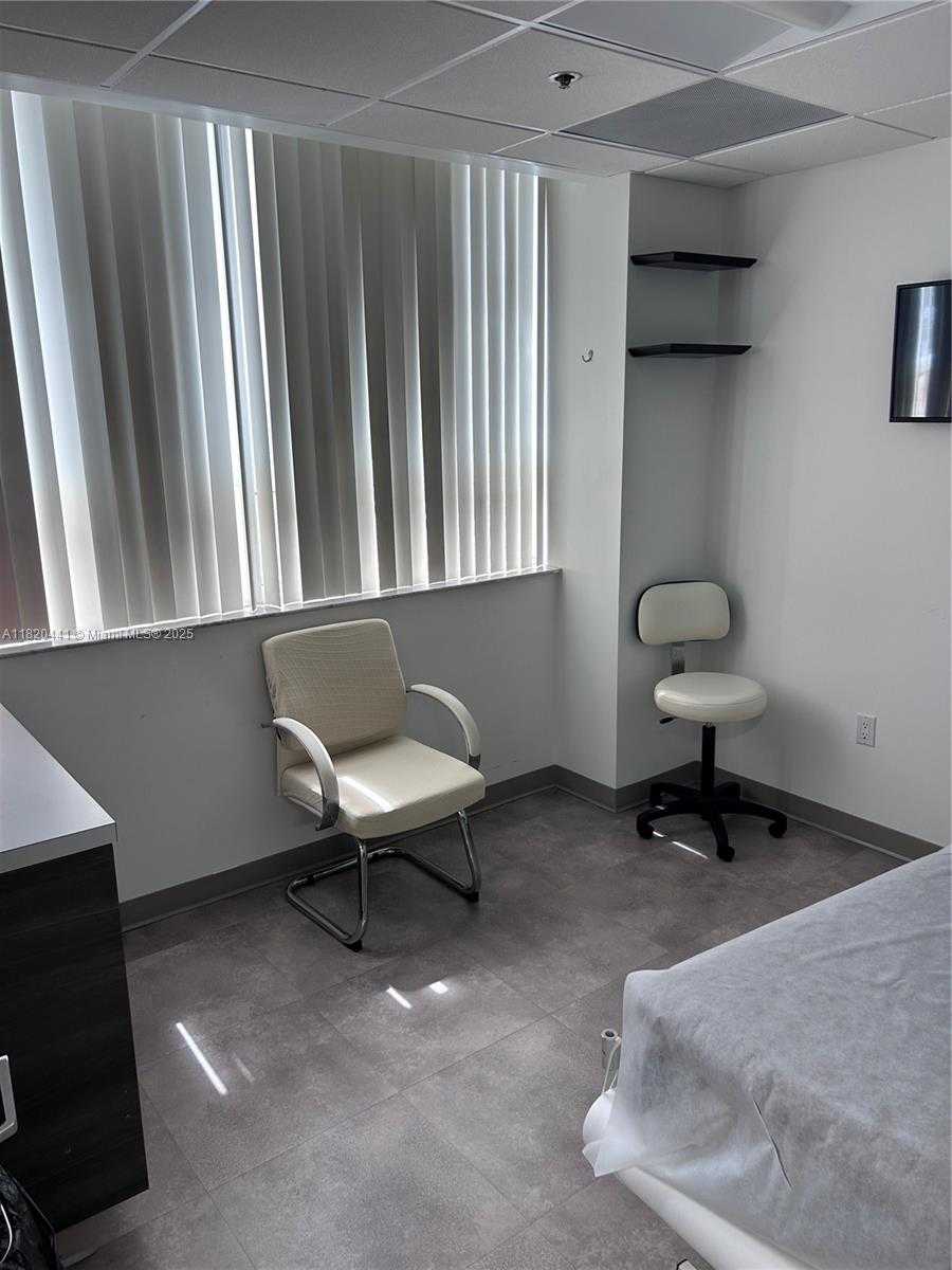 Small Image of 2601 SOUTH WEST 37TH AVE #503, Miami Number 12