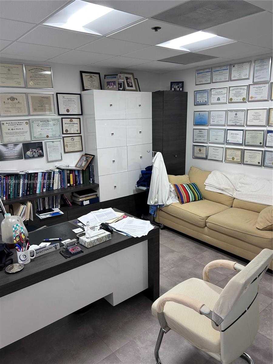 Small Image of 2601 SOUTH WEST 37TH AVE #503, Miami Number 15