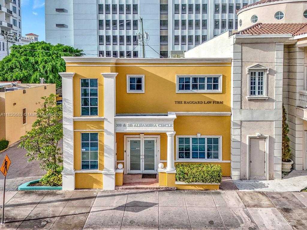 Small Image of 308 ALHAMBRA CIR, Coral Gables Number 5