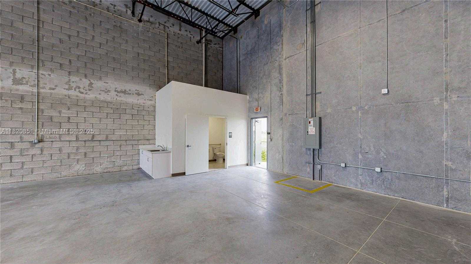 Small Image of 1770 SOUTH EAST 38TH AVE #11, Homestead Number 13