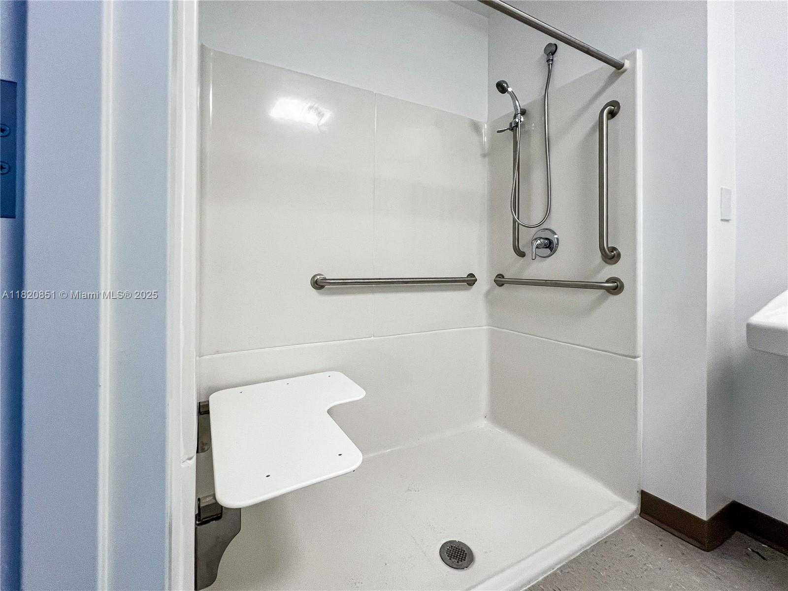 Small Image of 1770 SOUTH EAST 38TH AVE #11, Homestead Number 27