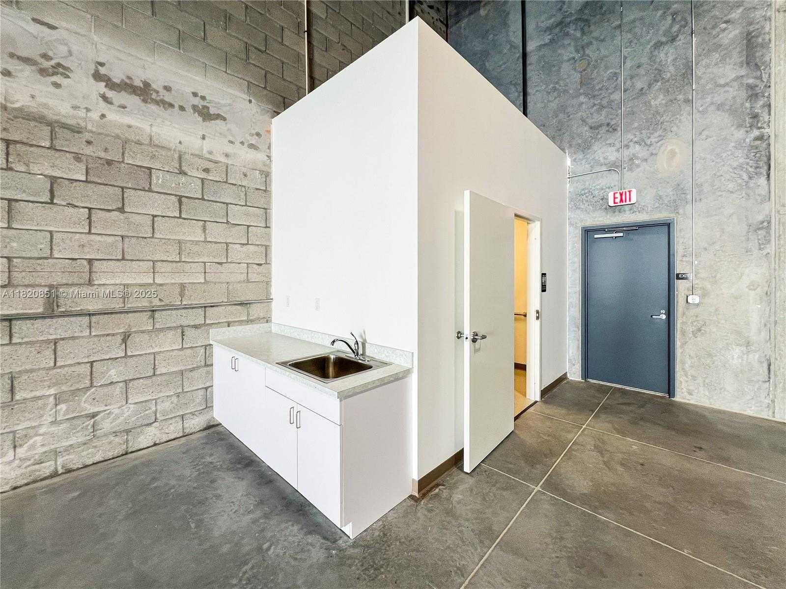 Small Image of 1770 SOUTH EAST 38TH AVE #11, Homestead Number 28