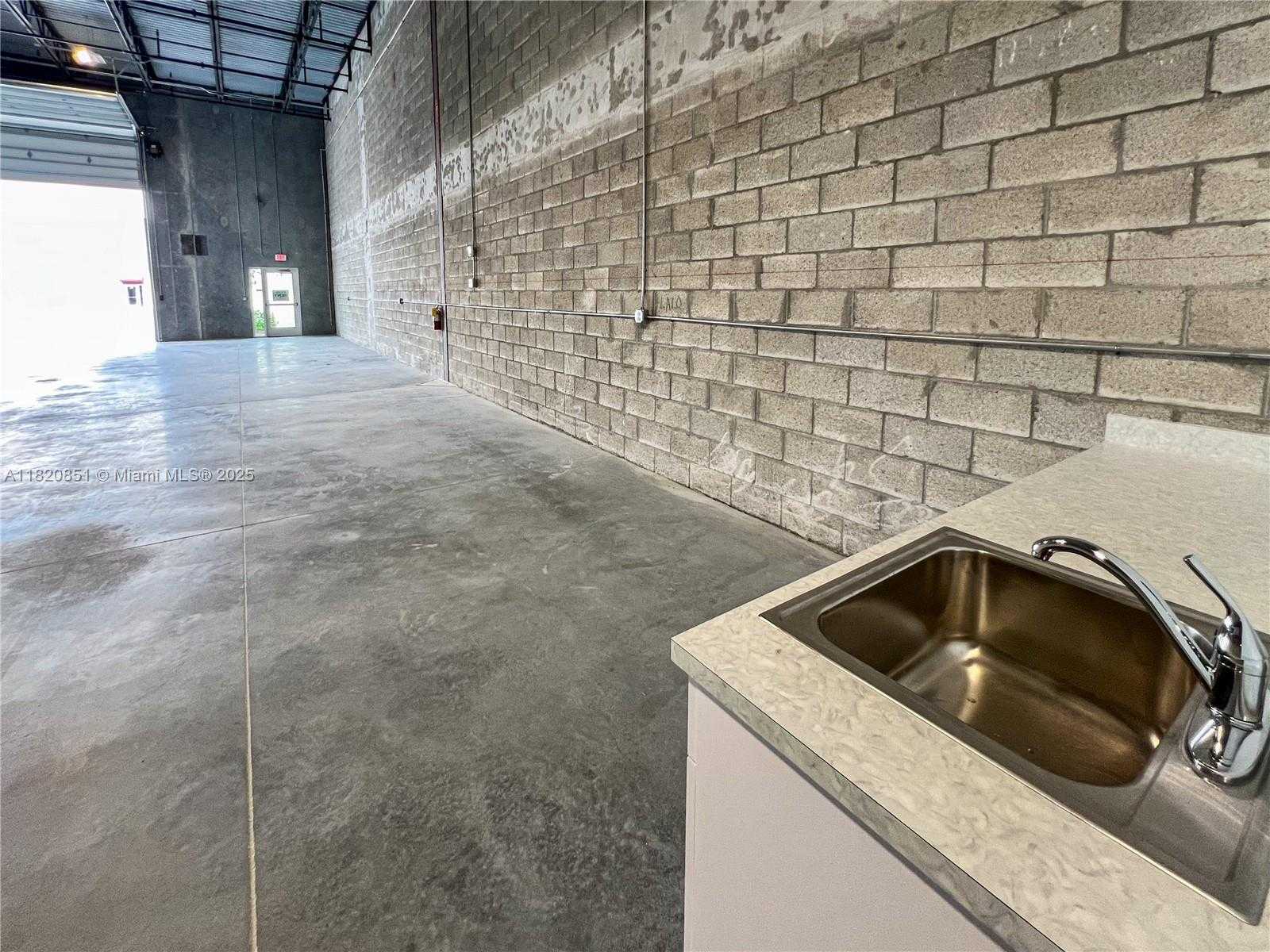 Small Image of 1770 SOUTH EAST 38TH AVE #11, Homestead Number 29