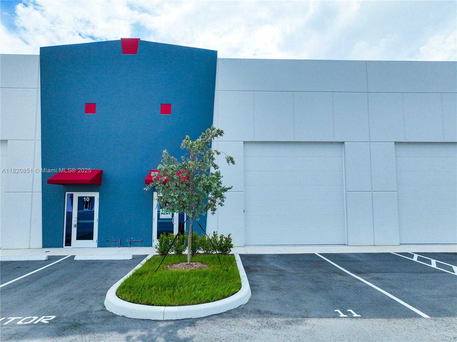 Small Image of 1770 SOUTH EAST 38TH AVE #11, Homestead Number 50