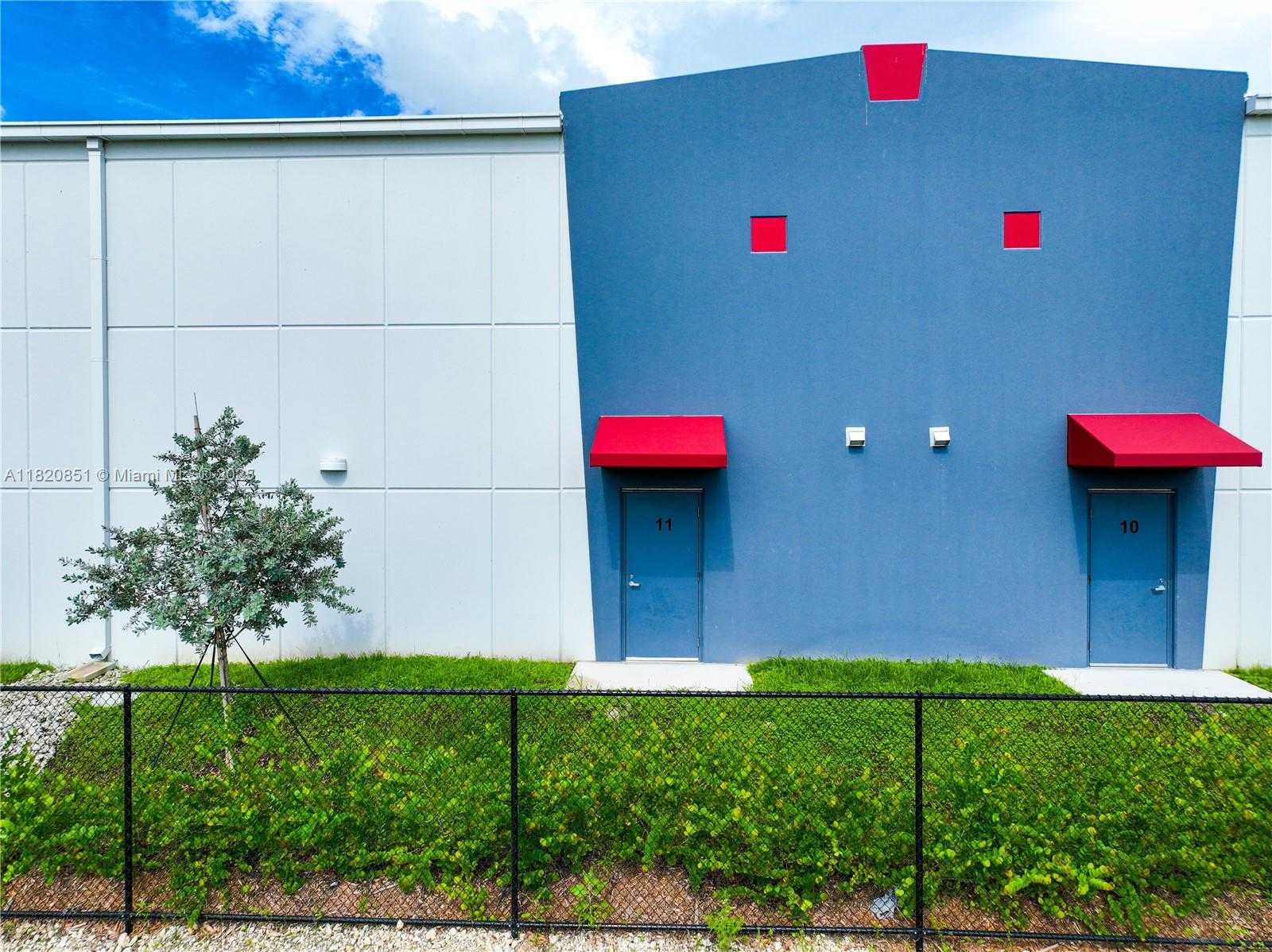 Small Image of 1770 SOUTH EAST 38TH AVE #11, Homestead Number 56