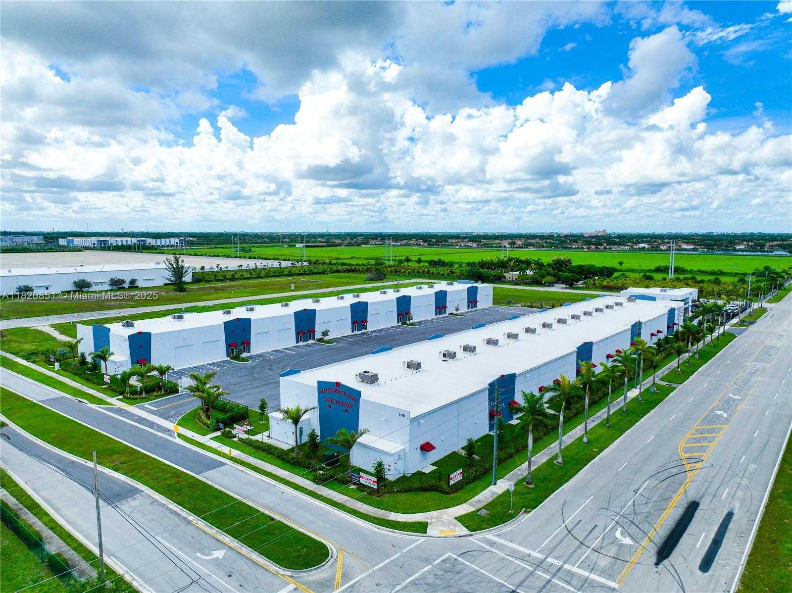 Small Image of 1770 SOUTH EAST 38TH AVE #11, Homestead Number 73