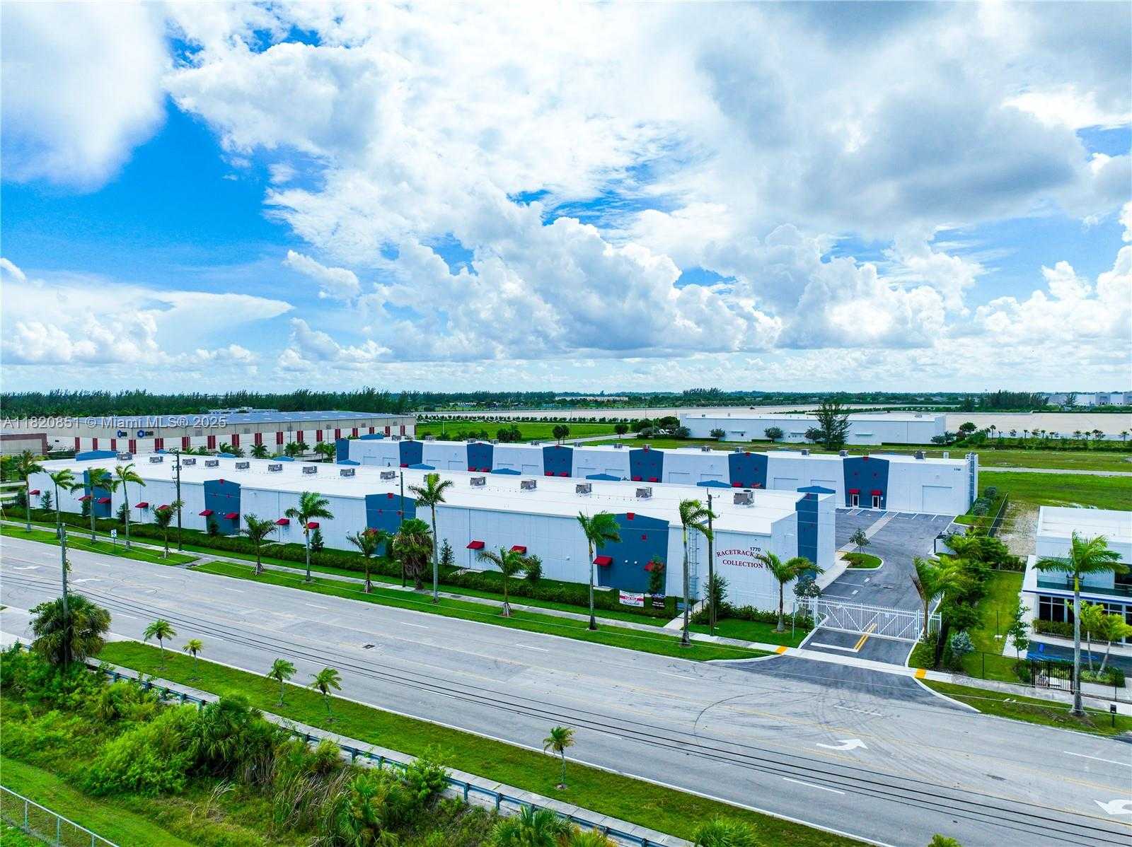 Small Image of 1770 SOUTH EAST 38TH AVE #11, Homestead Number 75
