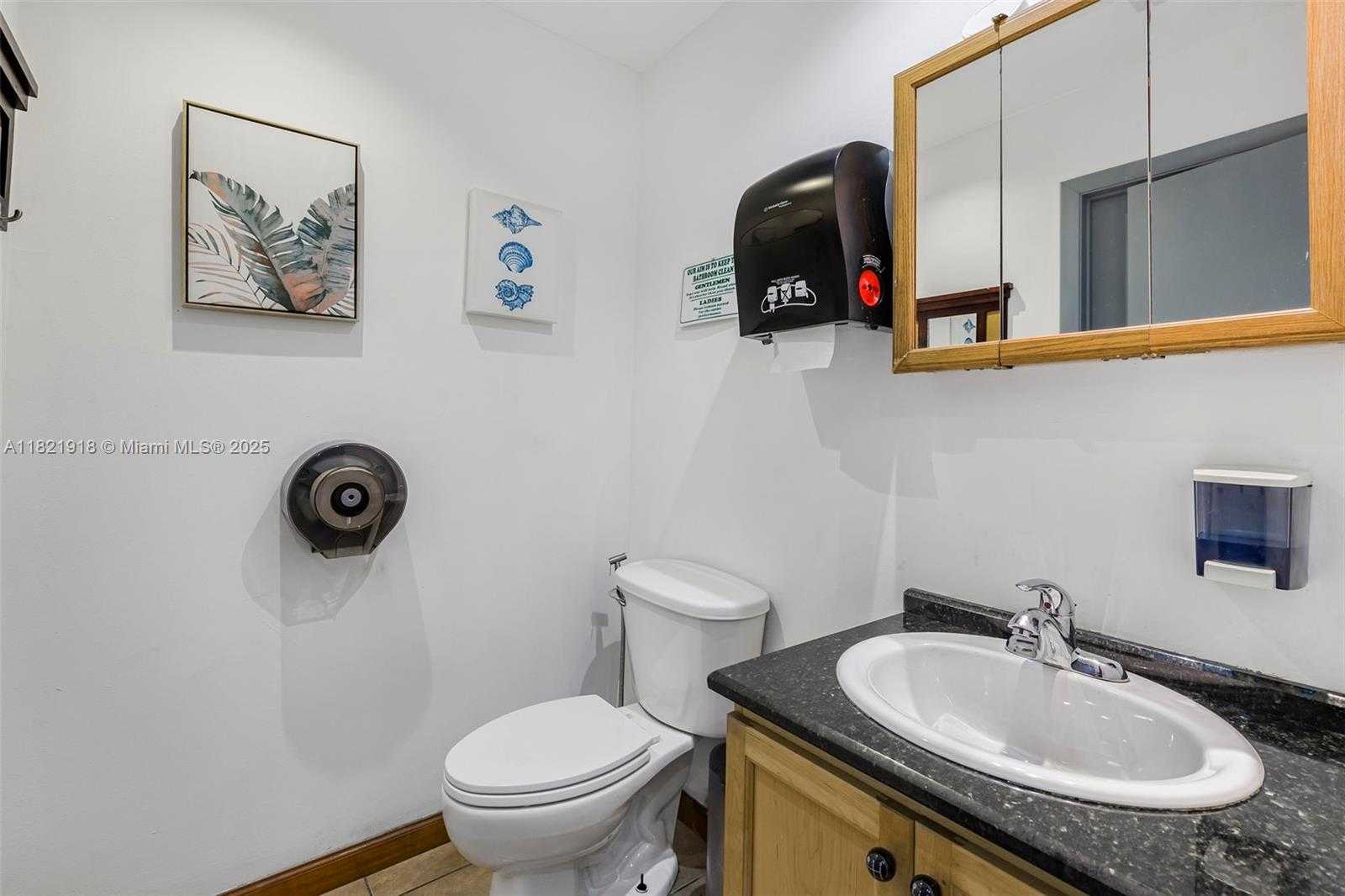 Small Image of 12468 SOUTH WEST 128TH ST, Miami Number 16