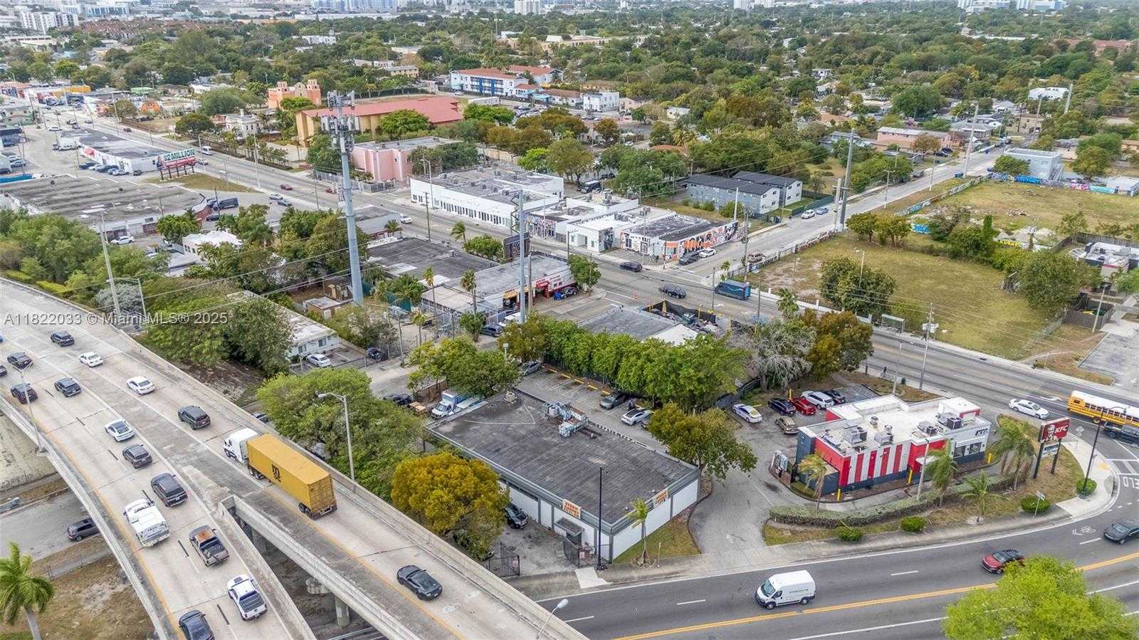 Small Image of 666 NORTH WEST 36TH ST, Miami Number 14