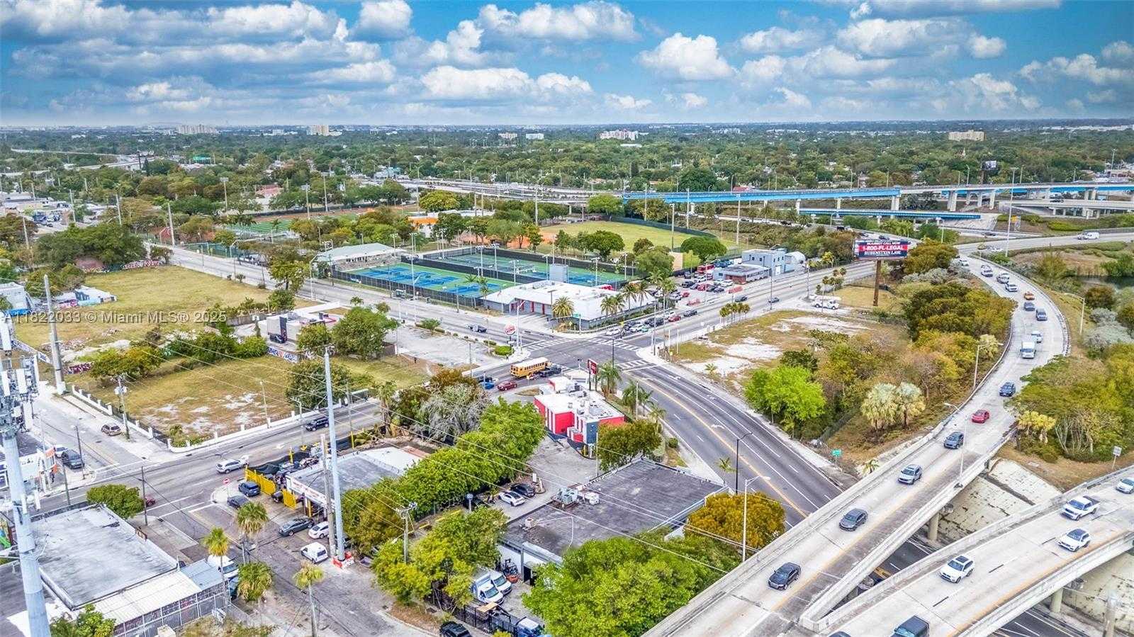 Small Image of 666 NORTH WEST 36TH ST, Miami Number 17