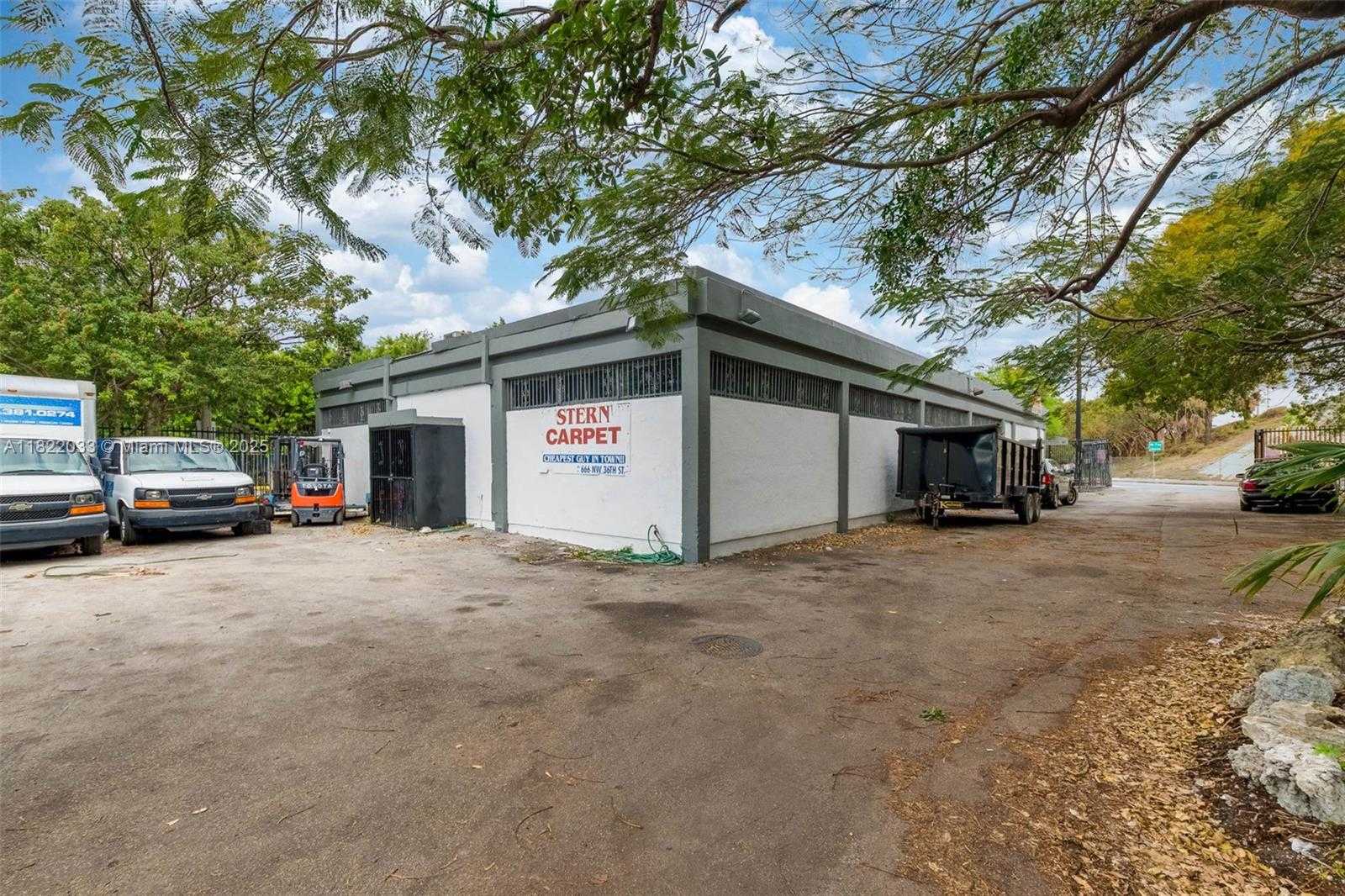Small Image of 666 NORTH WEST 36TH ST, Miami Number 3